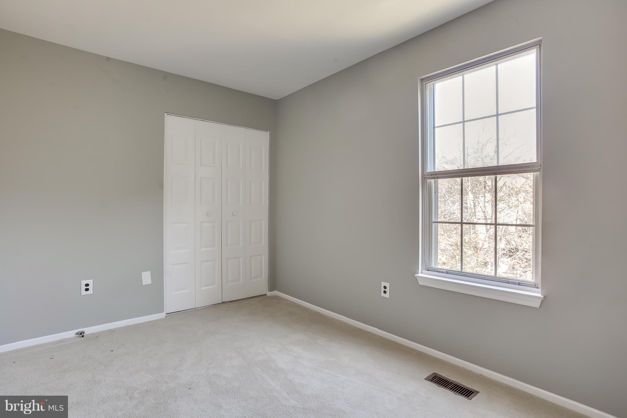 TOWNES OF GLOUCESTER - Residential Lease