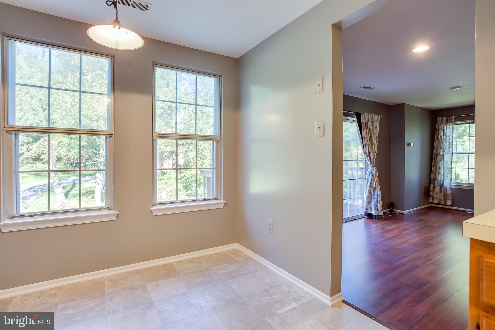 TOWNES OF GLOUCESTER - Residential Lease