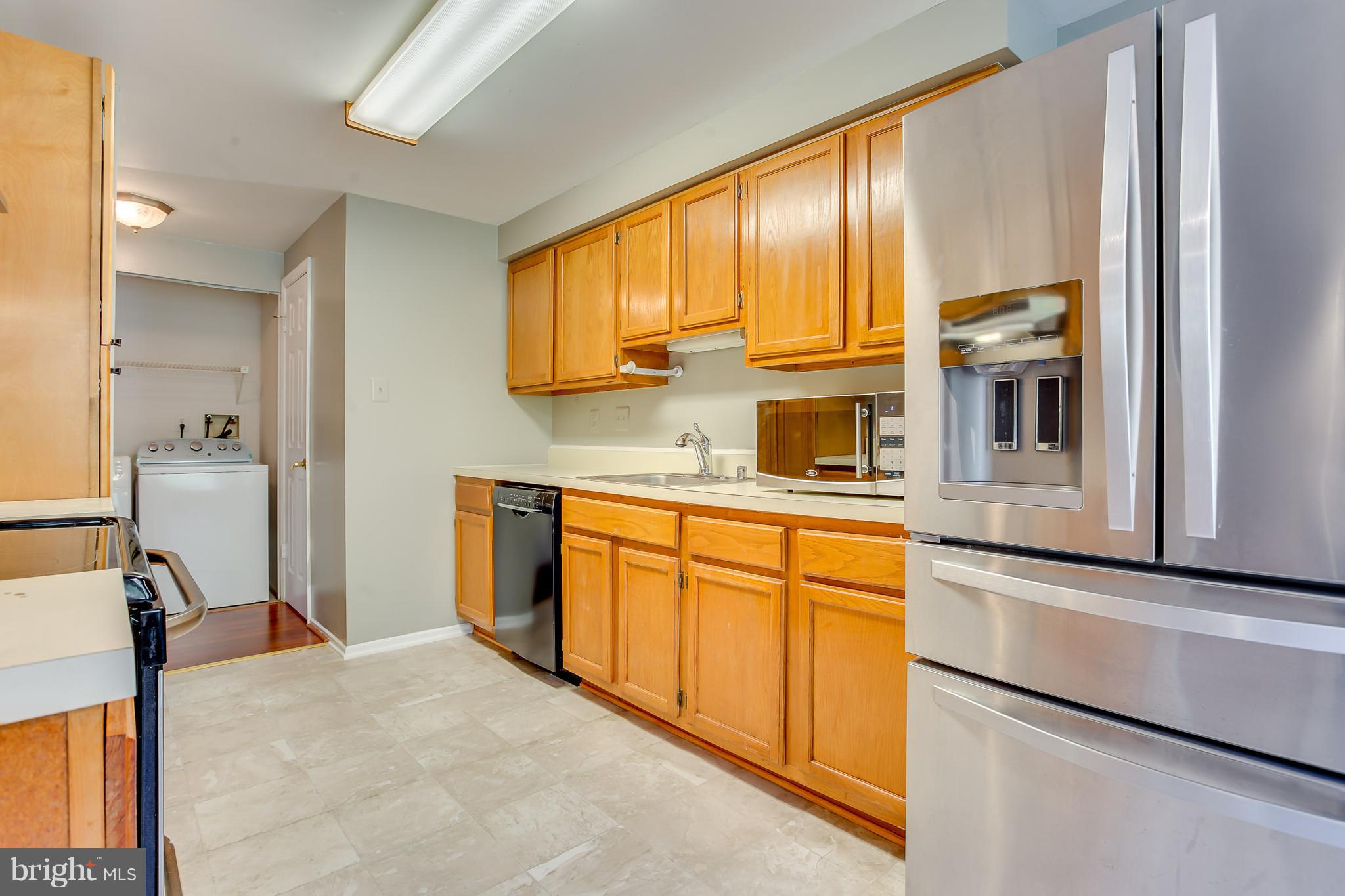 TOWNES OF GLOUCESTER - Residential Lease