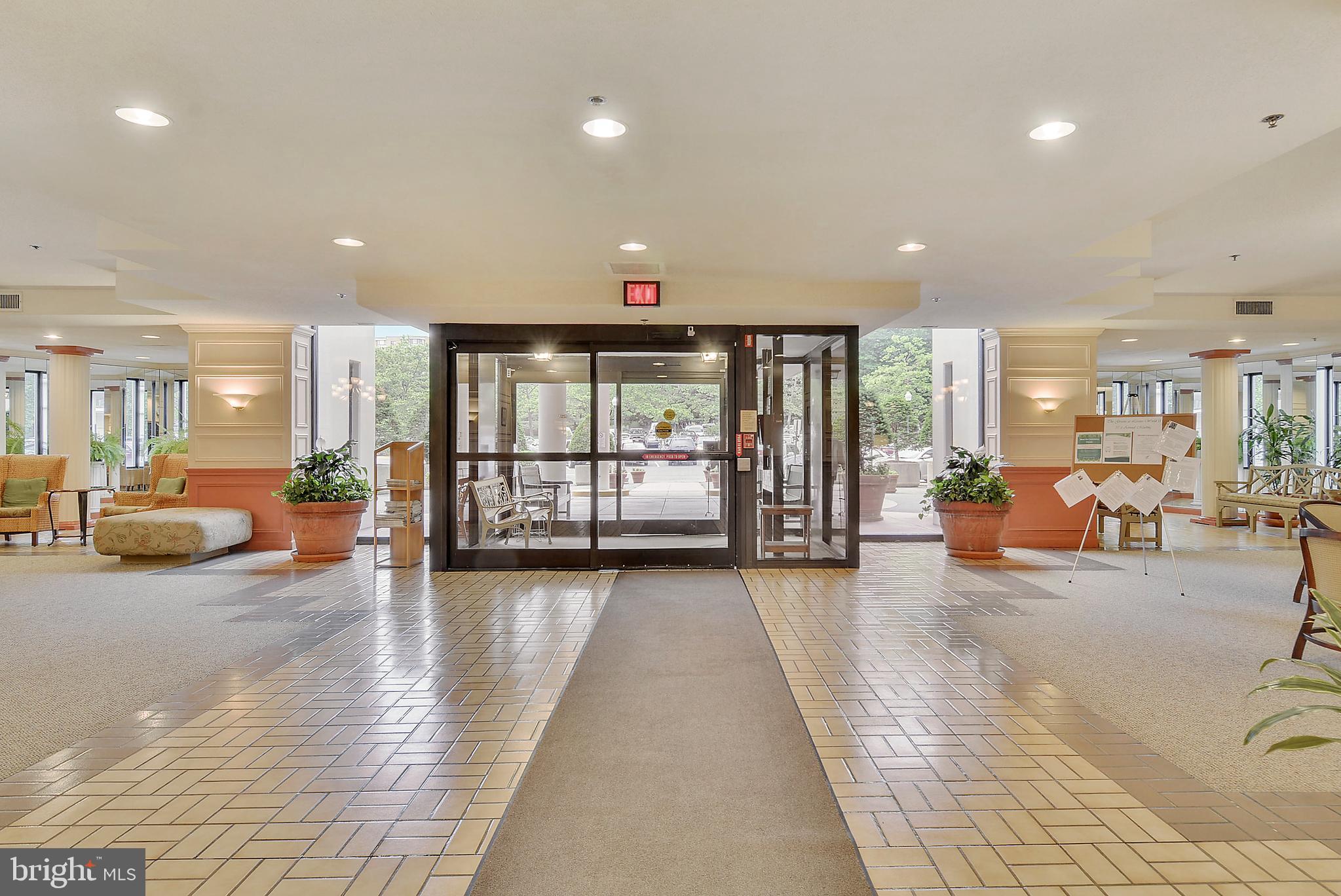 GREENS AT LEISURE WORLD - Residential