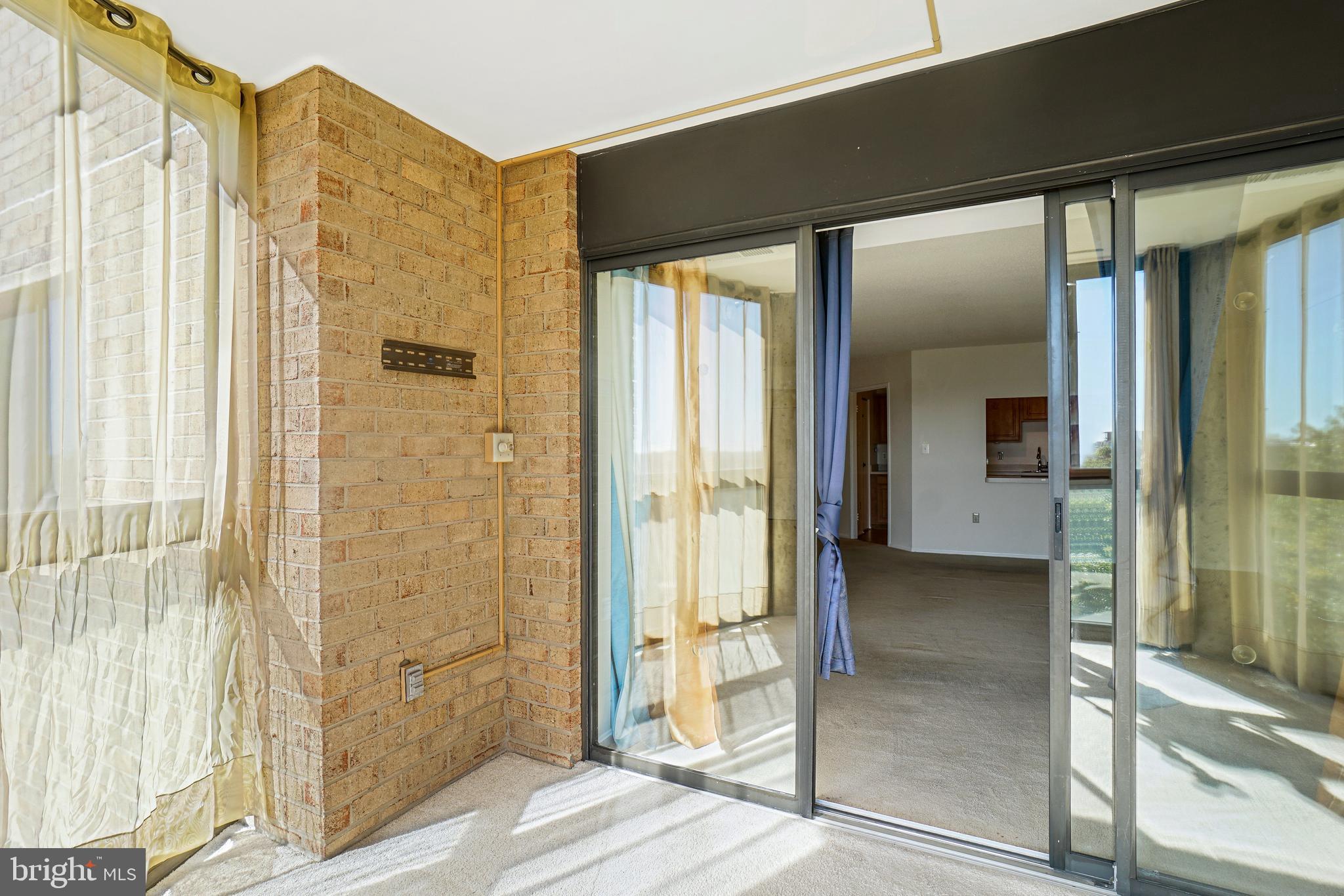 GREENS AT LEISURE WORLD - Residential