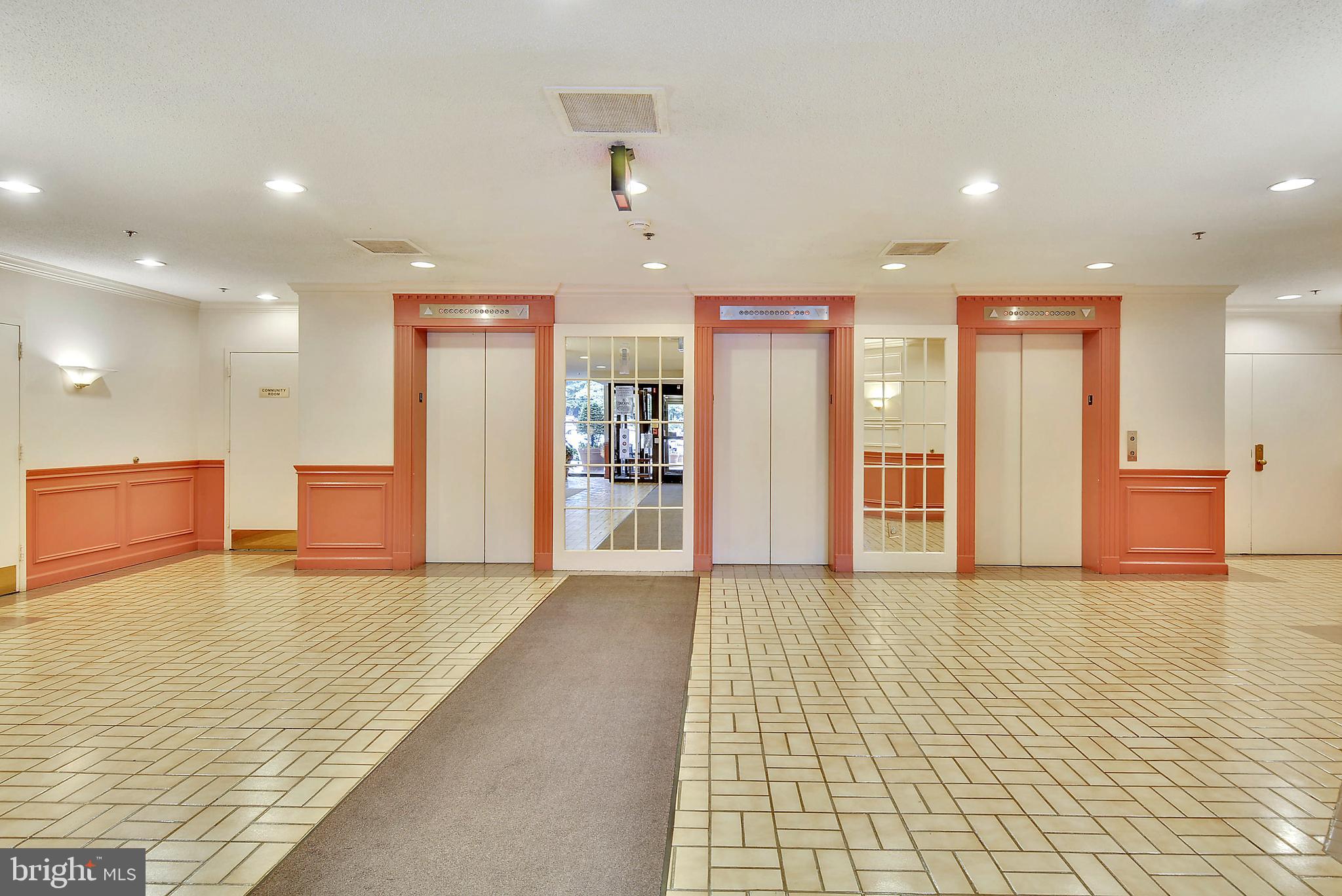 GREENS AT LEISURE WORLD - Residential