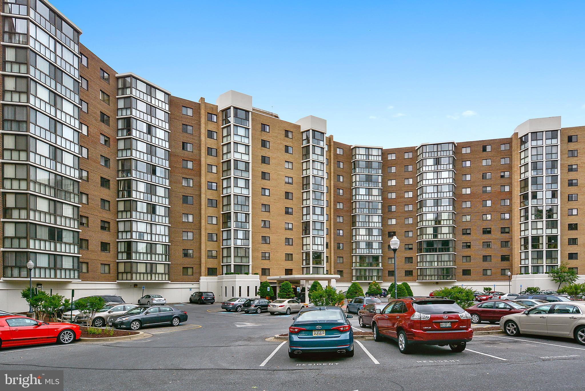 GREENS AT LEISURE WORLD - Residential