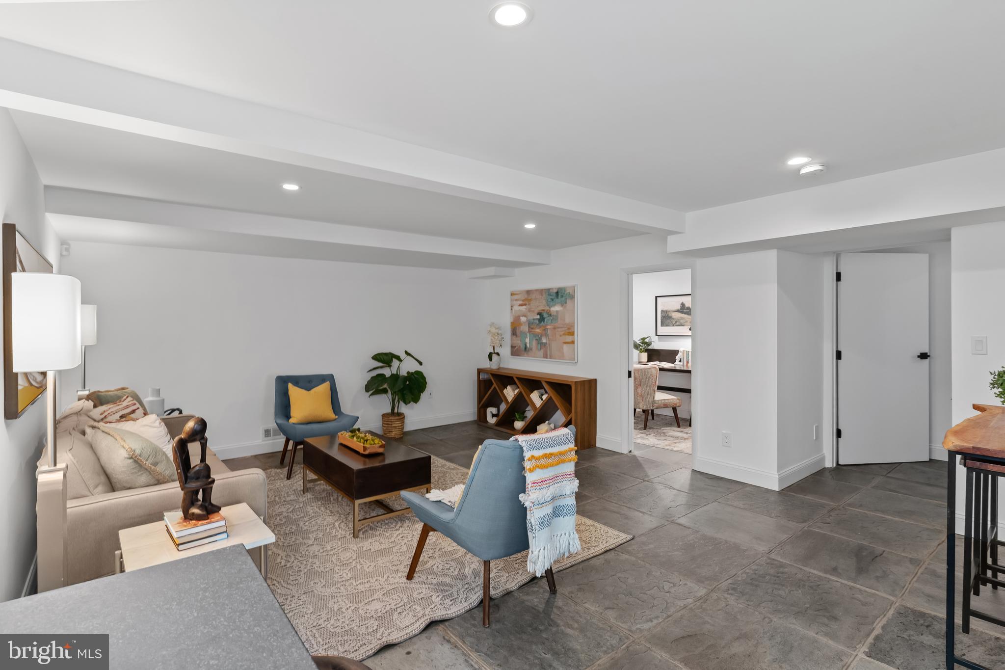 WALNUT HILL ESTATES - Residential