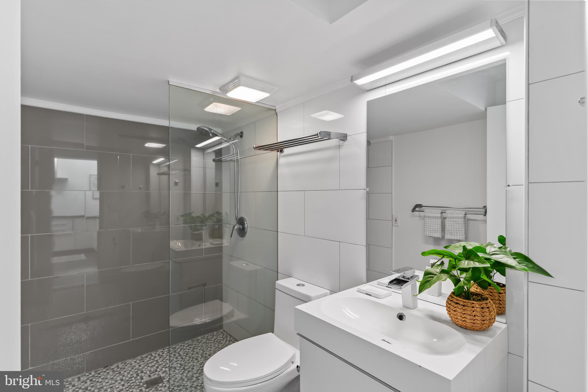 WALNUT HILL ESTATES - Residential