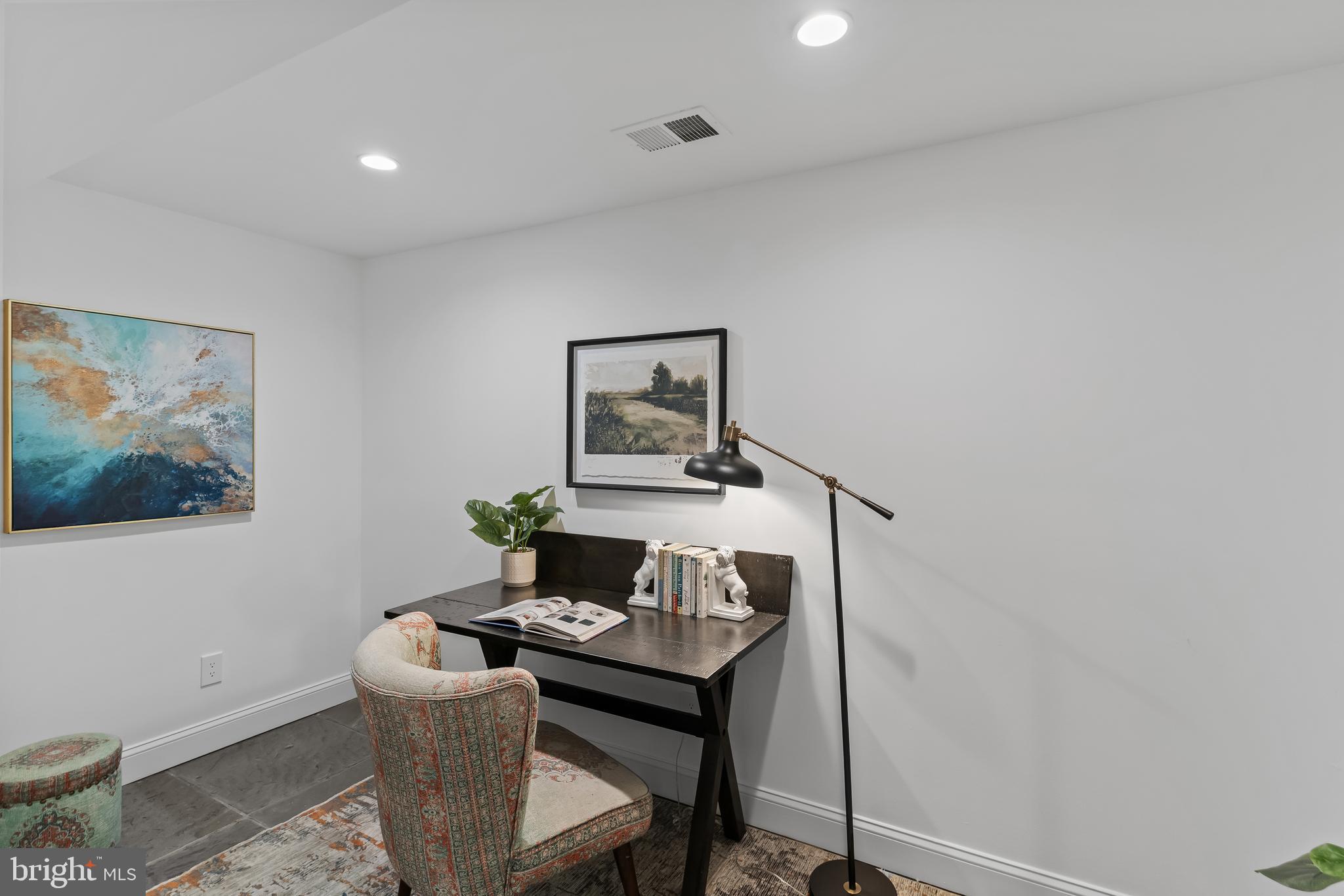 WALNUT HILL ESTATES - Residential