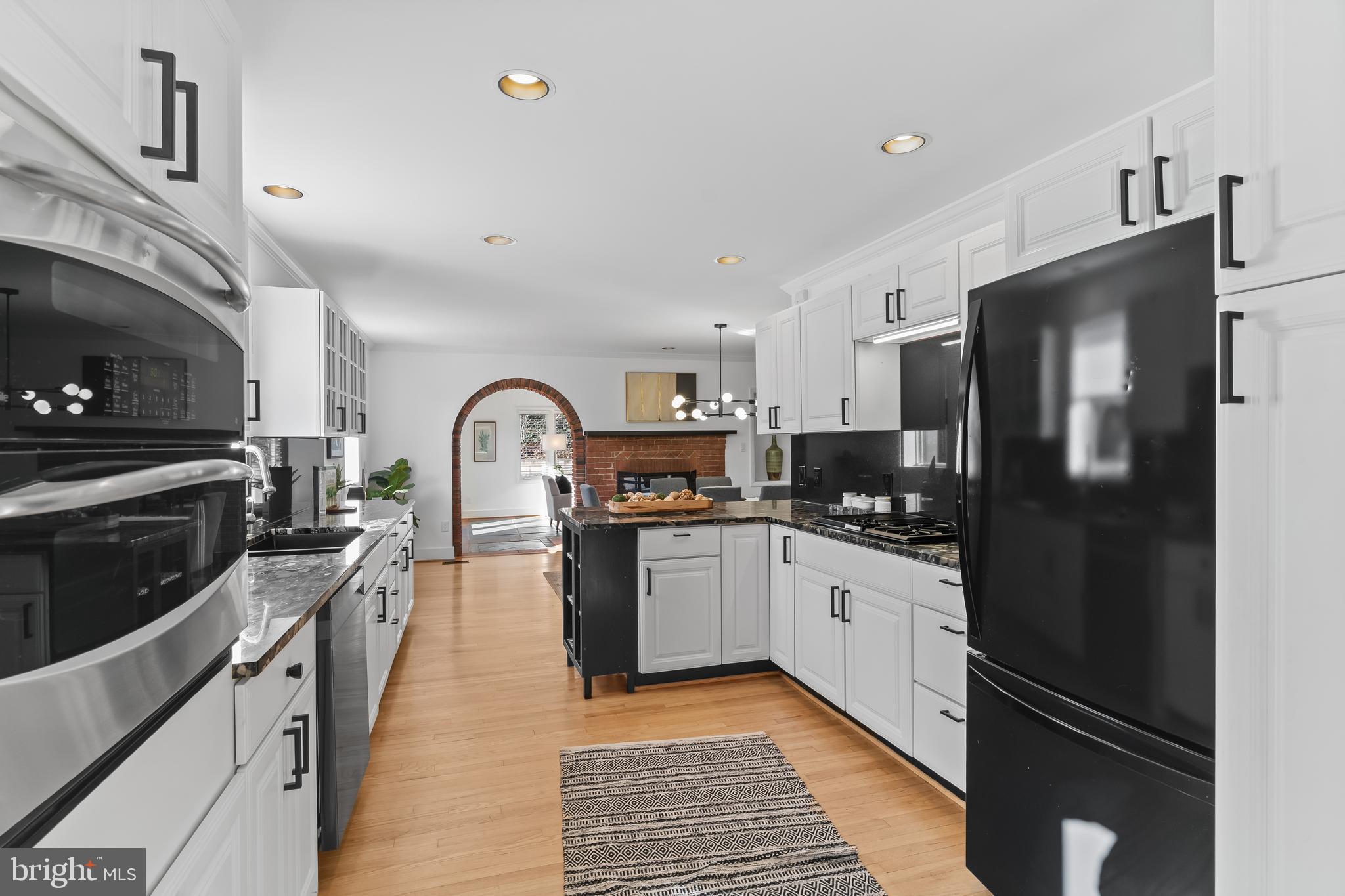 WALNUT HILL ESTATES - Residential