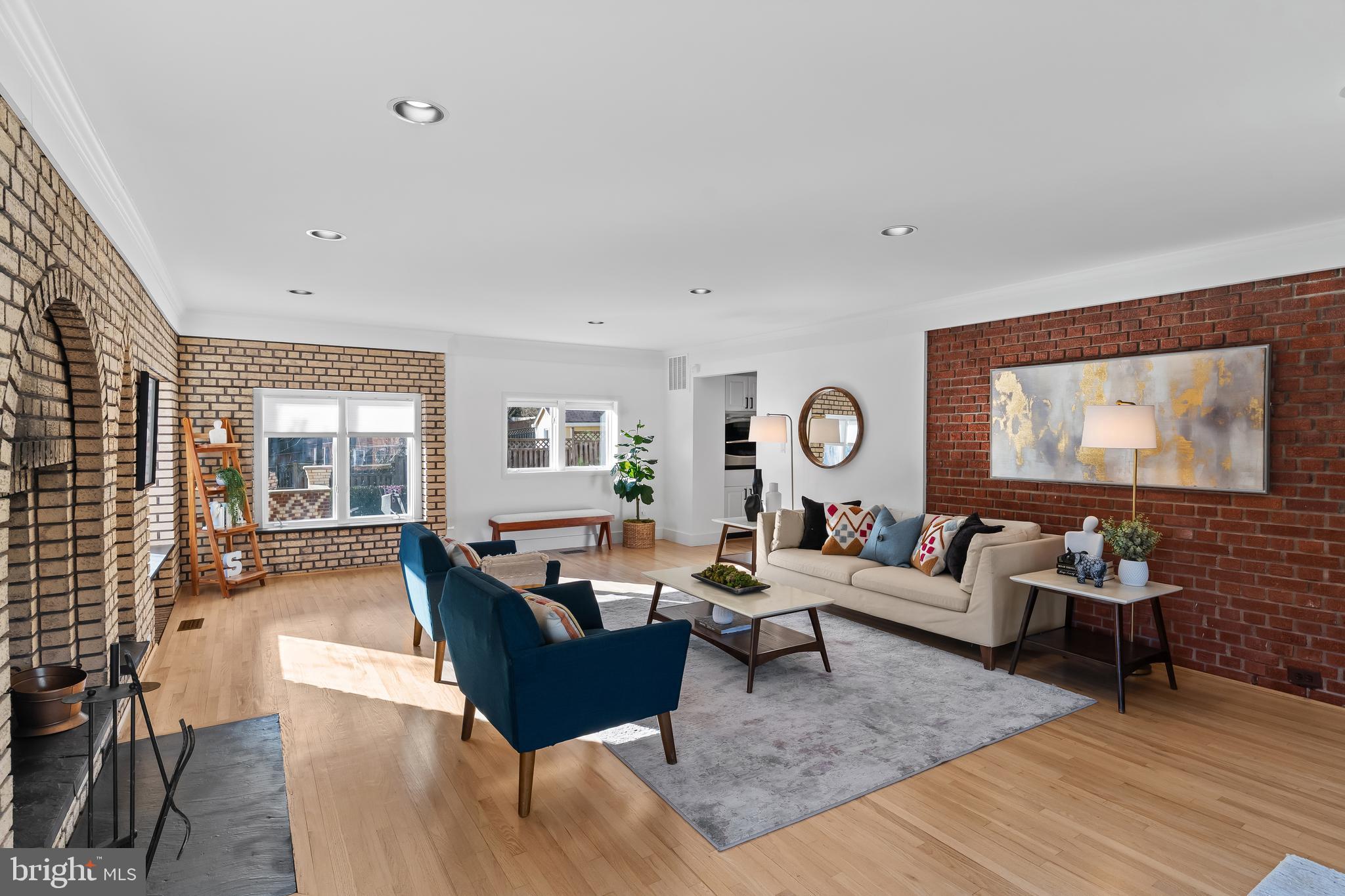 WALNUT HILL ESTATES - Residential