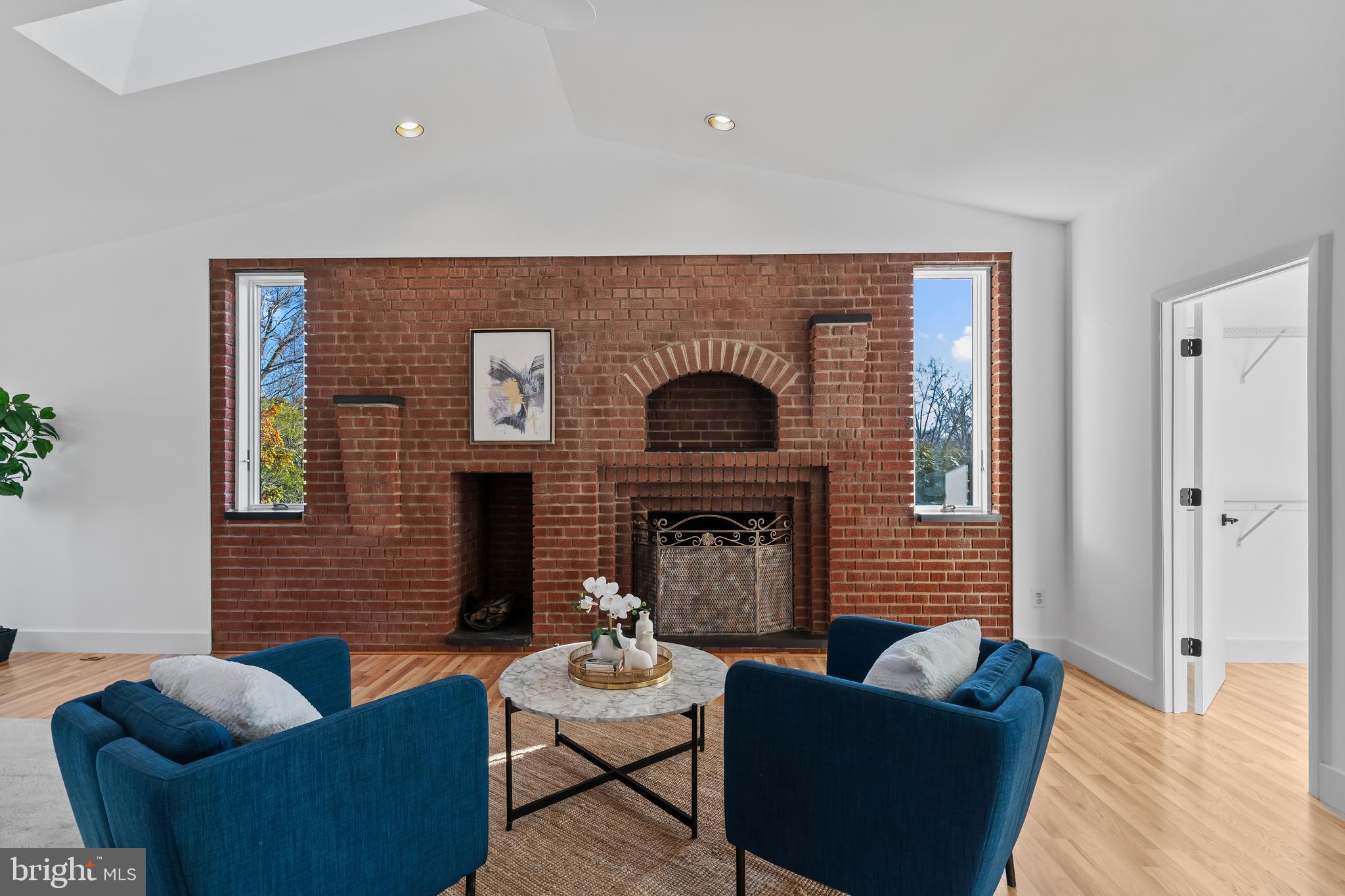 WALNUT HILL ESTATES - Residential