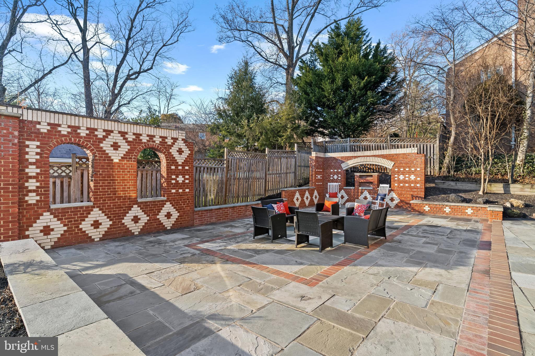 WALNUT HILL ESTATES - Residential