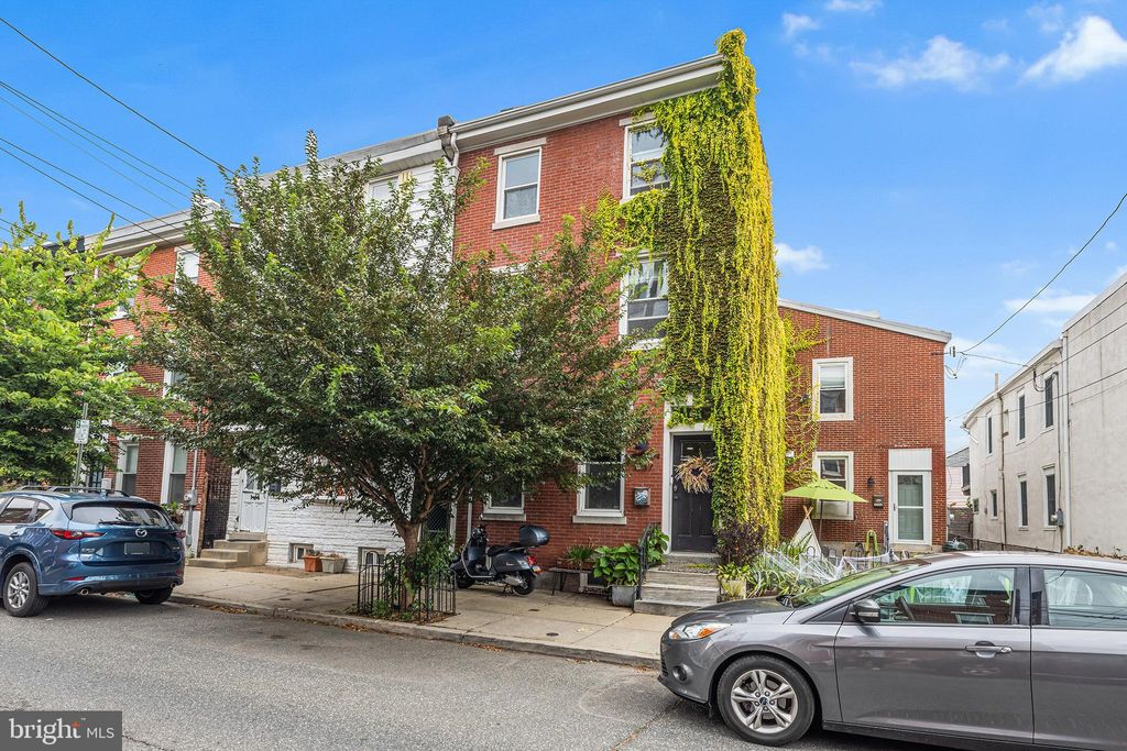 Photo of 1337 Marlborough Street, PHILADELPHIA, PA 19125 (MLS # PAPH2580268)