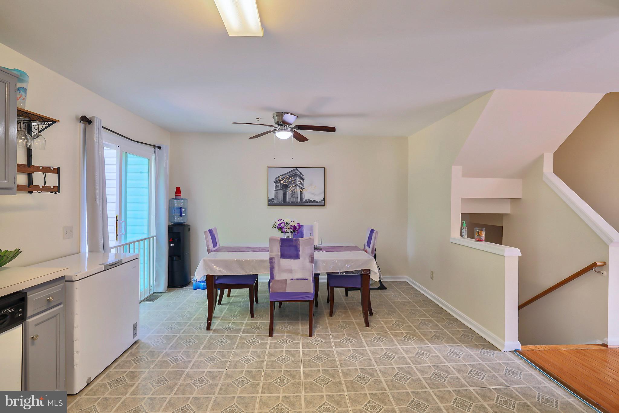 CLOVERLEAF COMMONS - Residential Lease