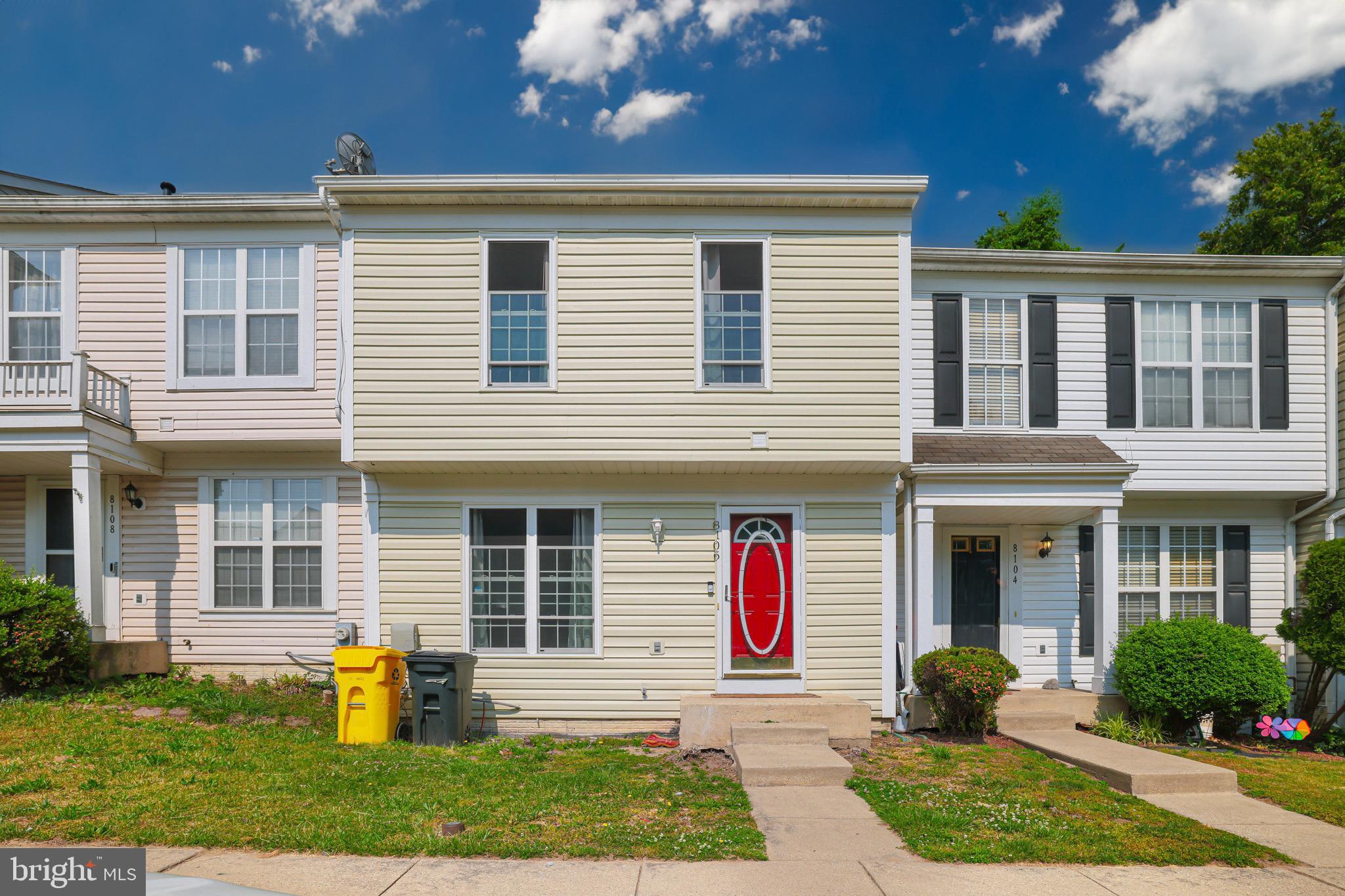 CLOVERLEAF COMMONS - Residential Lease