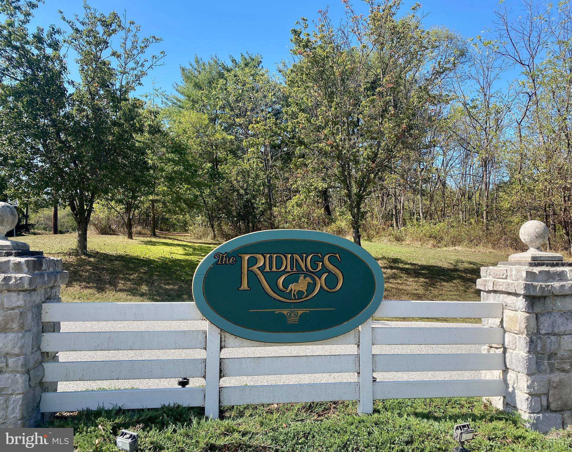 THE RIDINGS - Residential