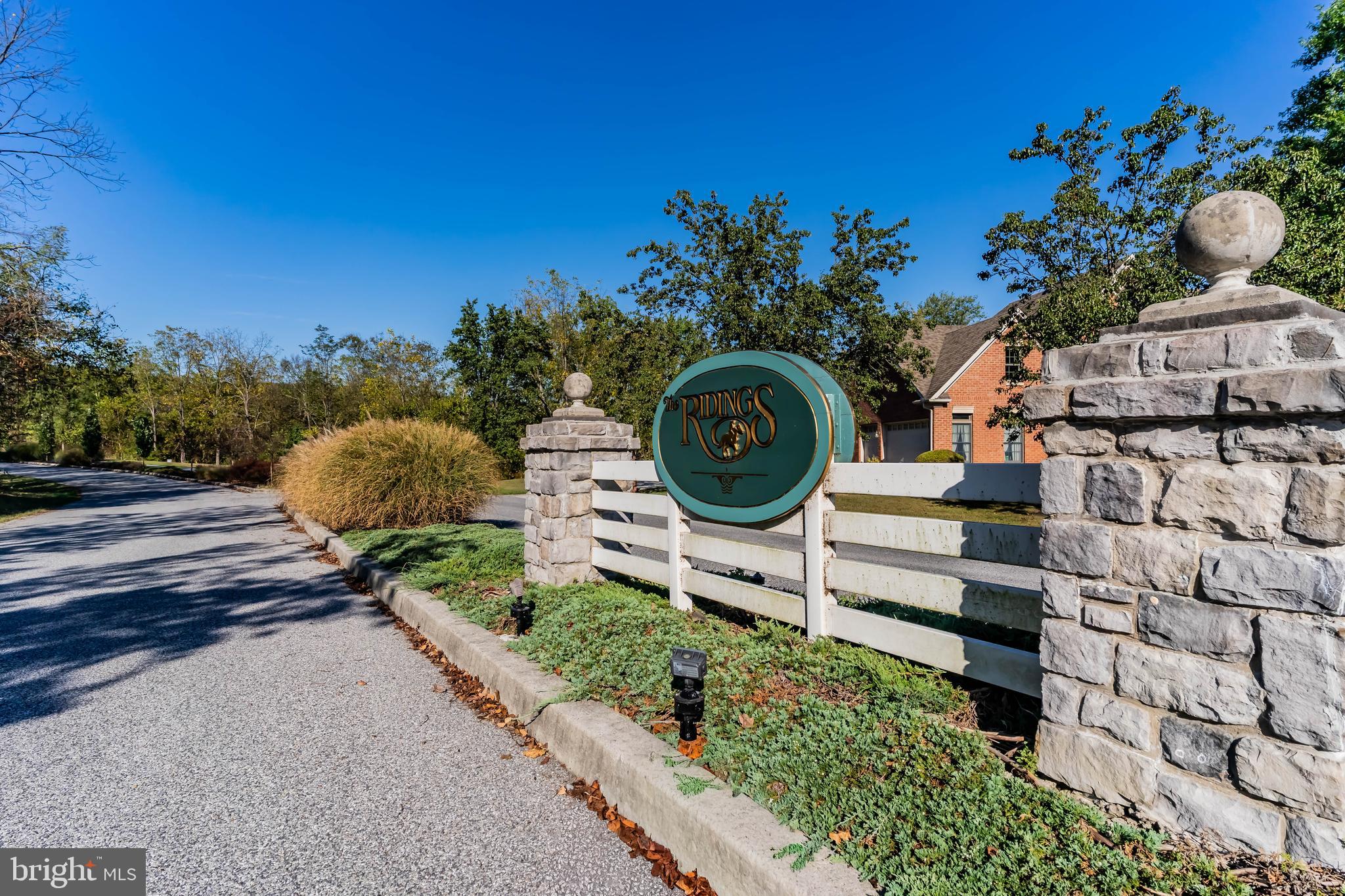 THE RIDINGS - Residential