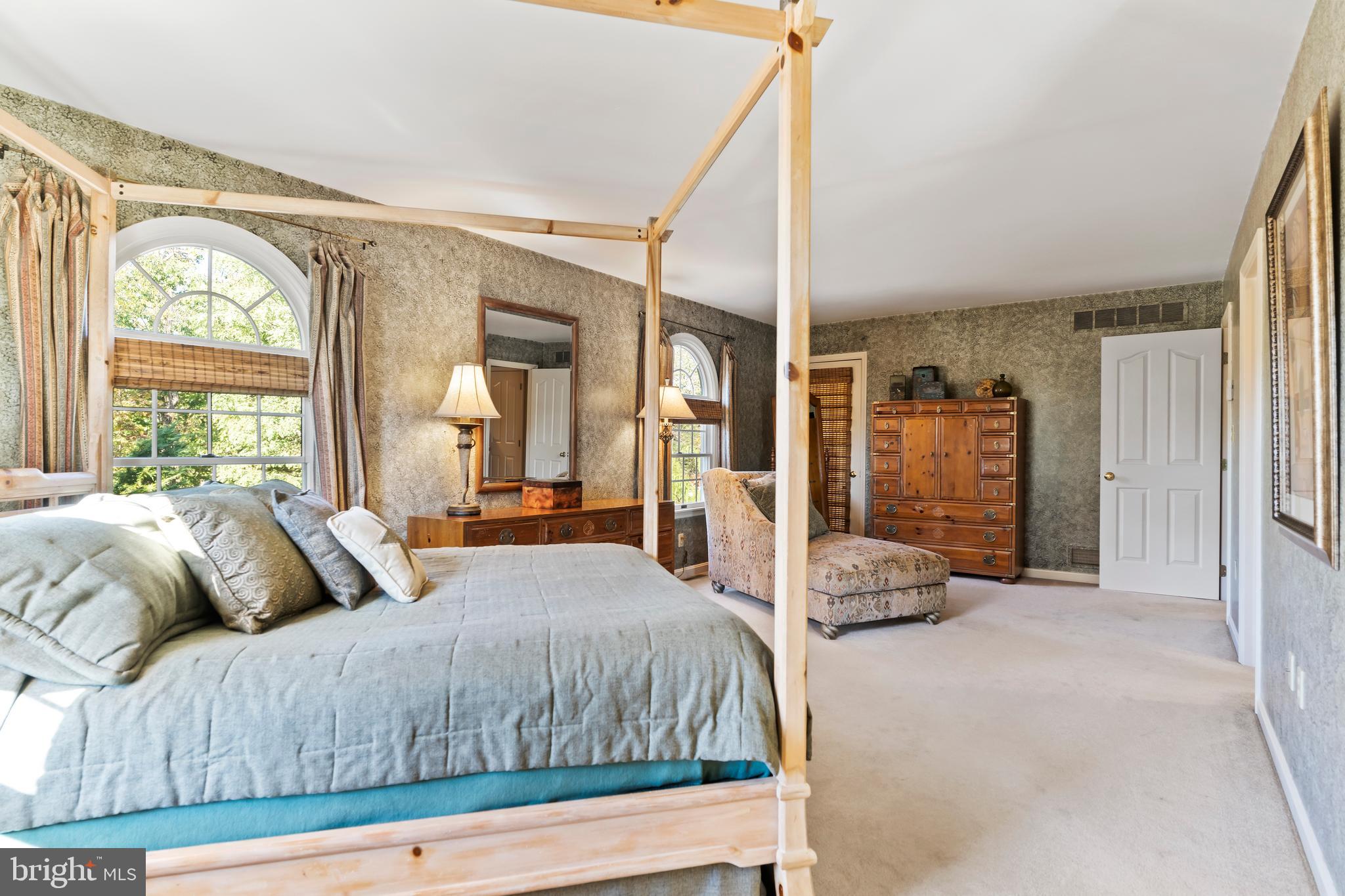 THE RIDINGS - Residential