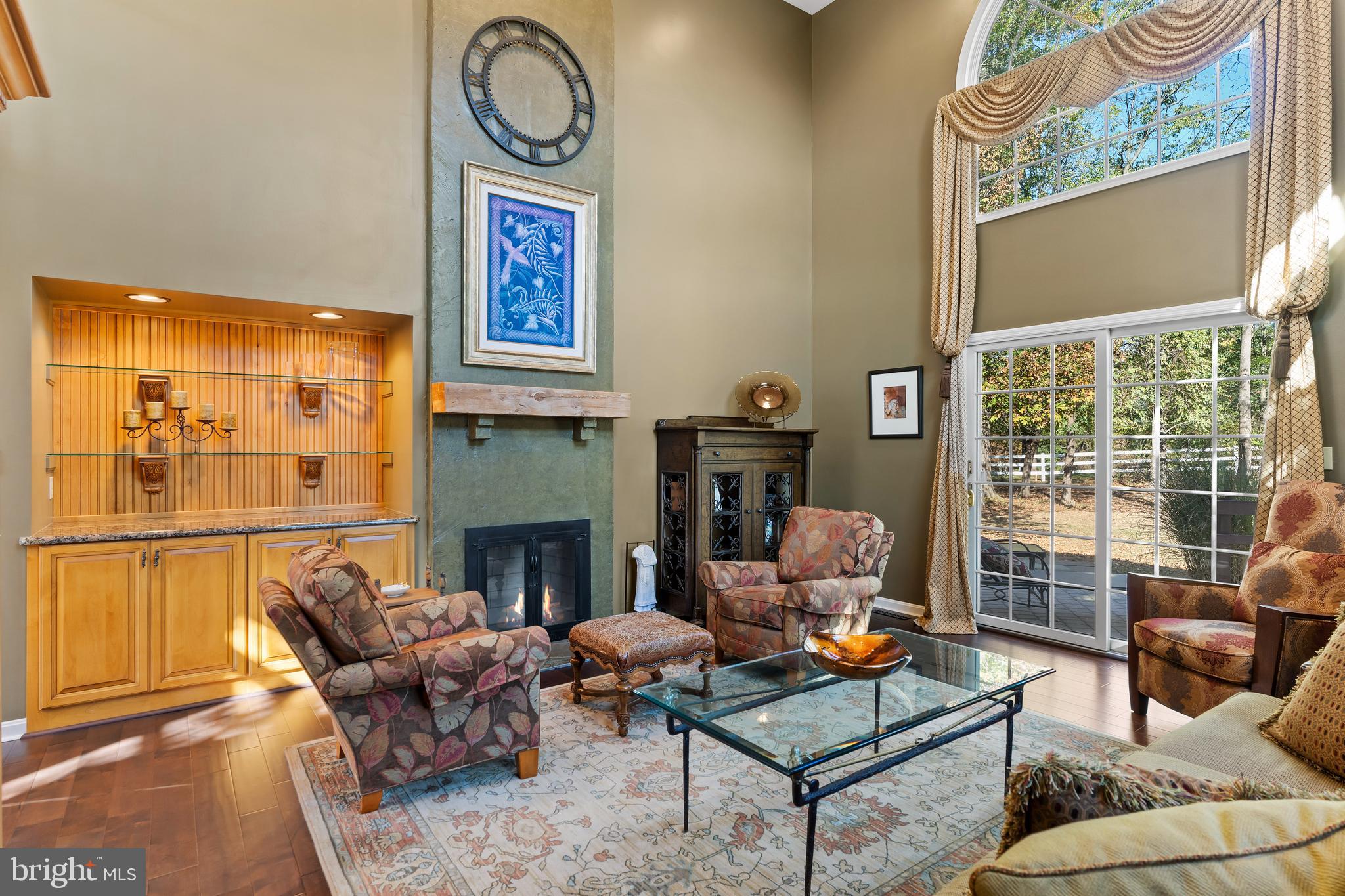 THE RIDINGS - Residential