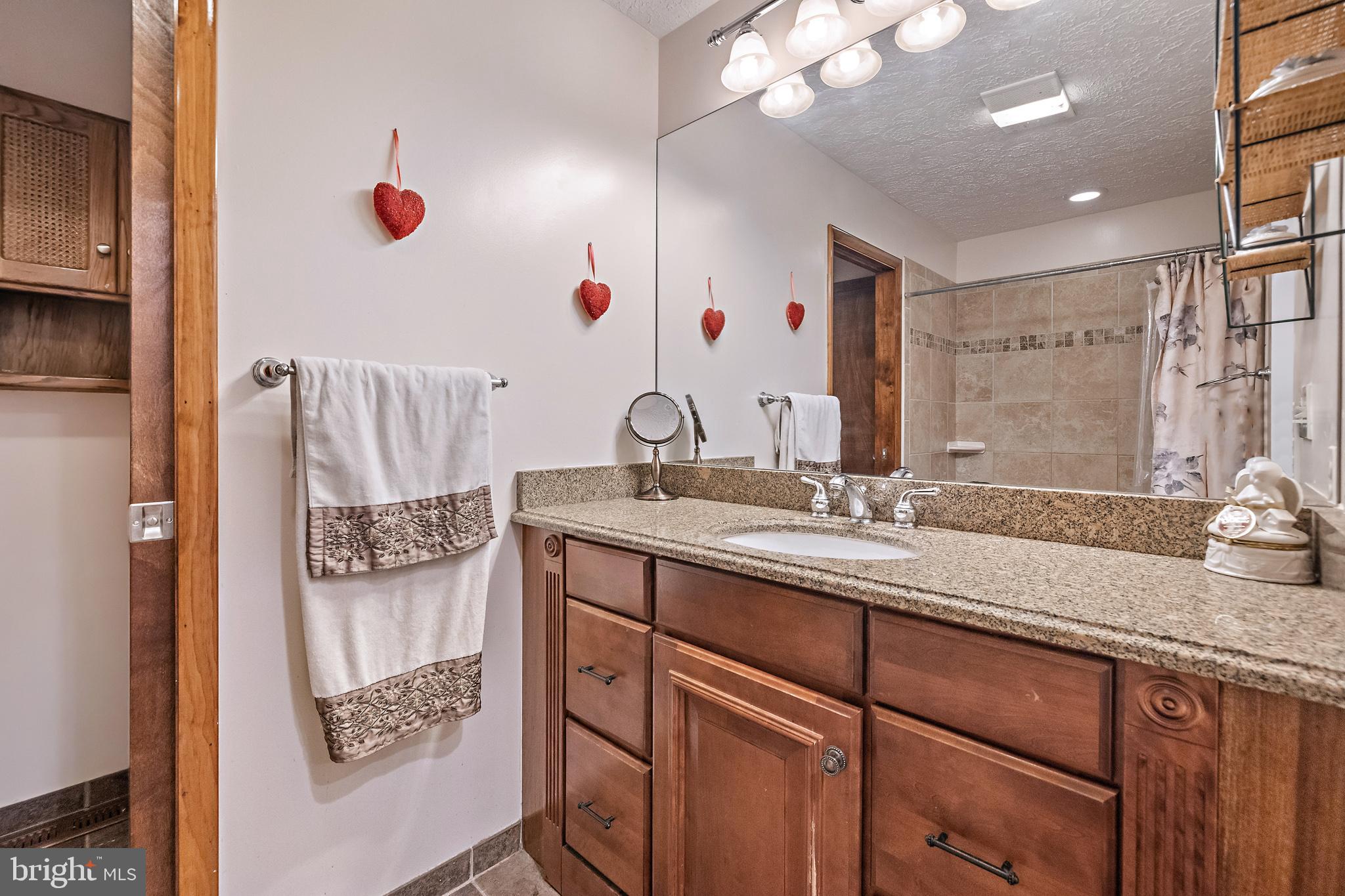 WOODLORE - Residential