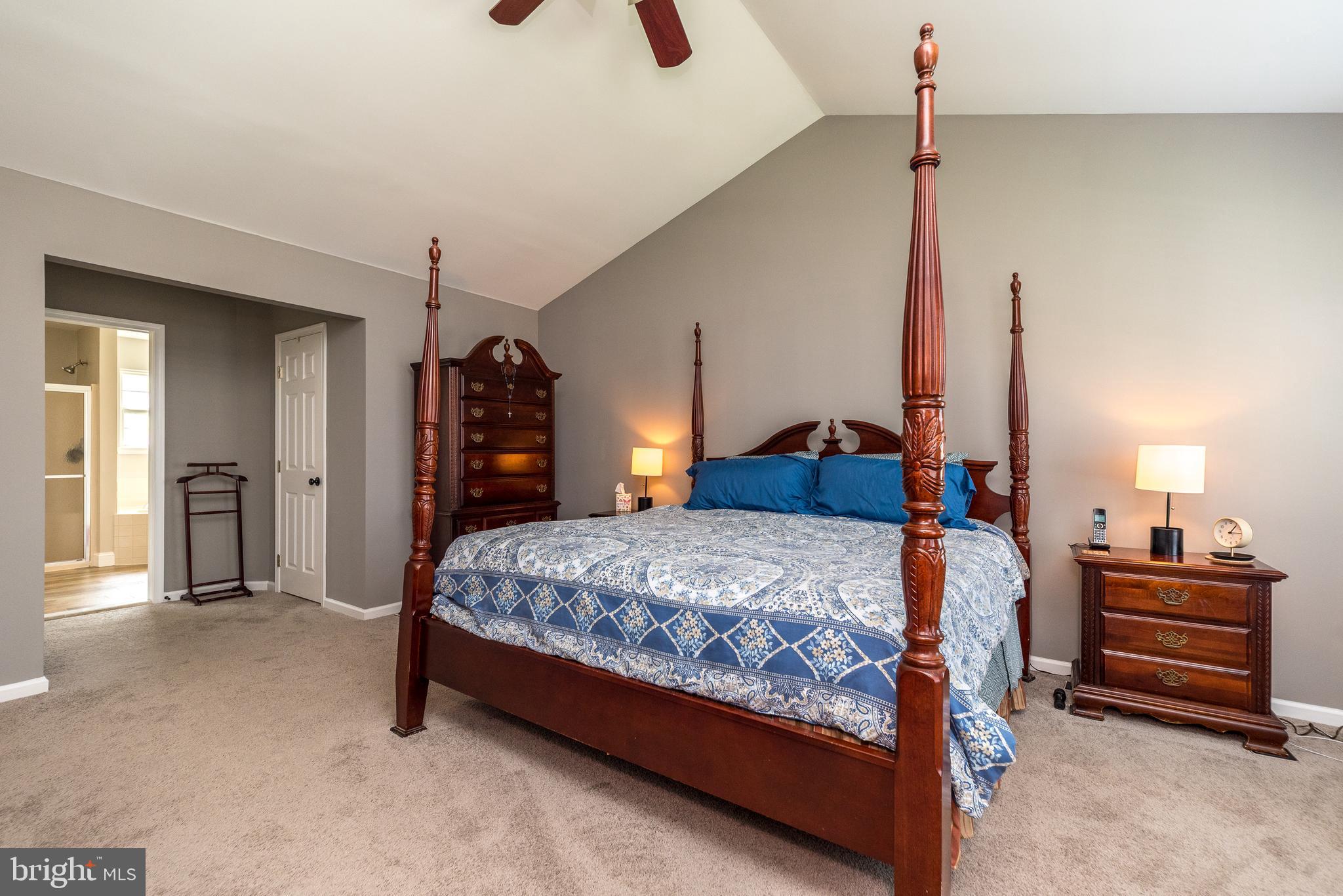 MONTGOMERY HOLLOW - Residential