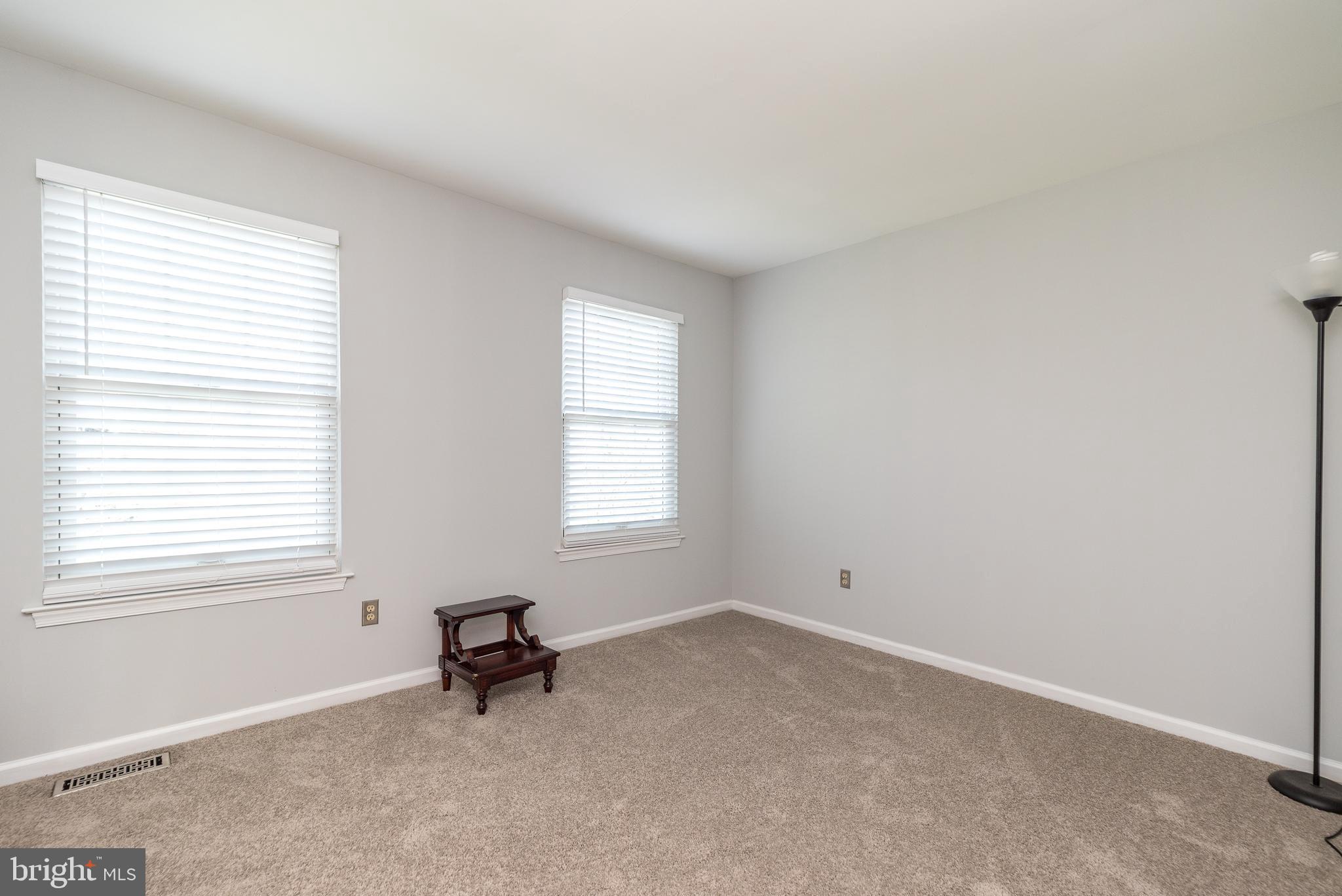 MONTGOMERY HOLLOW - Residential