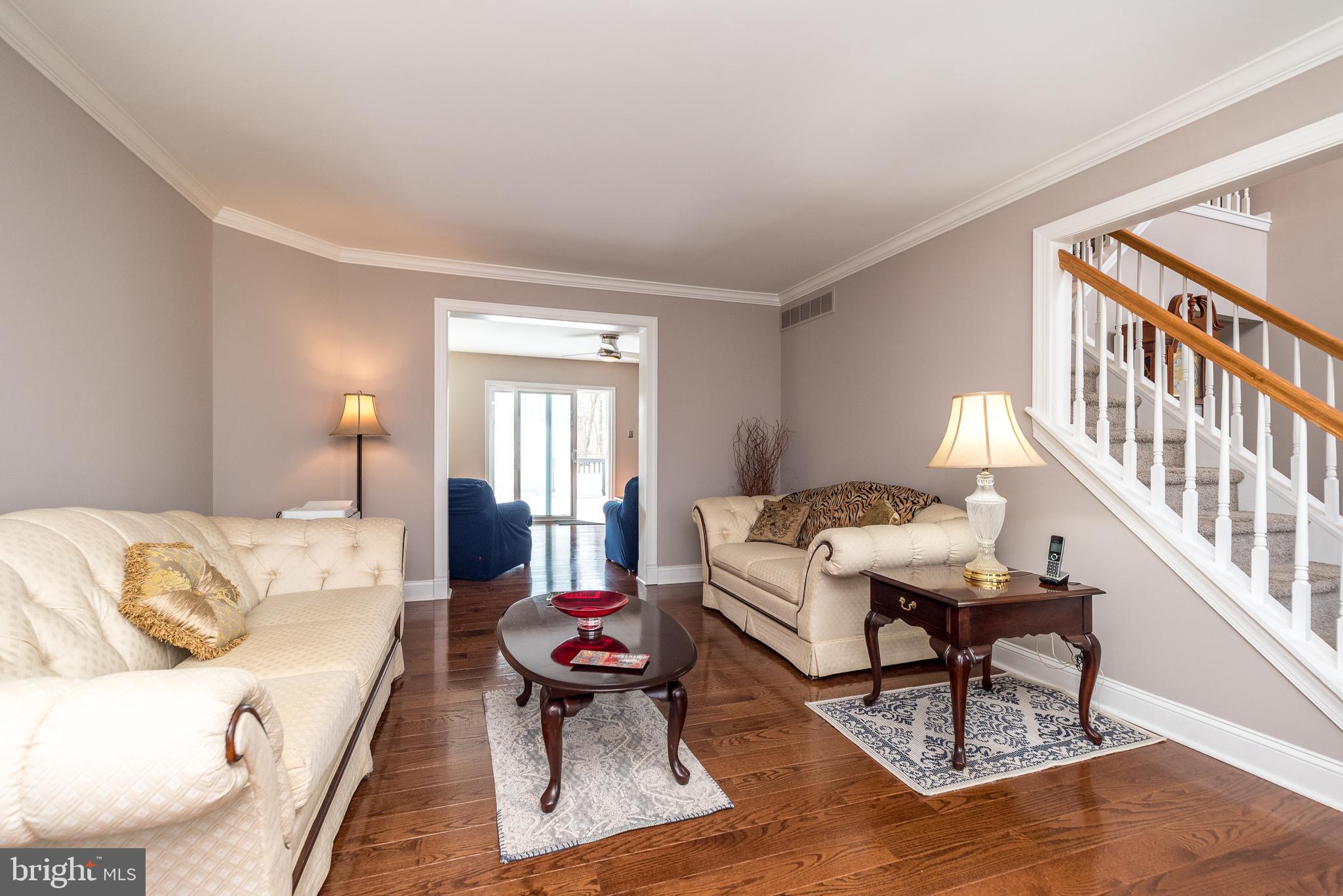 MONTGOMERY HOLLOW - Residential