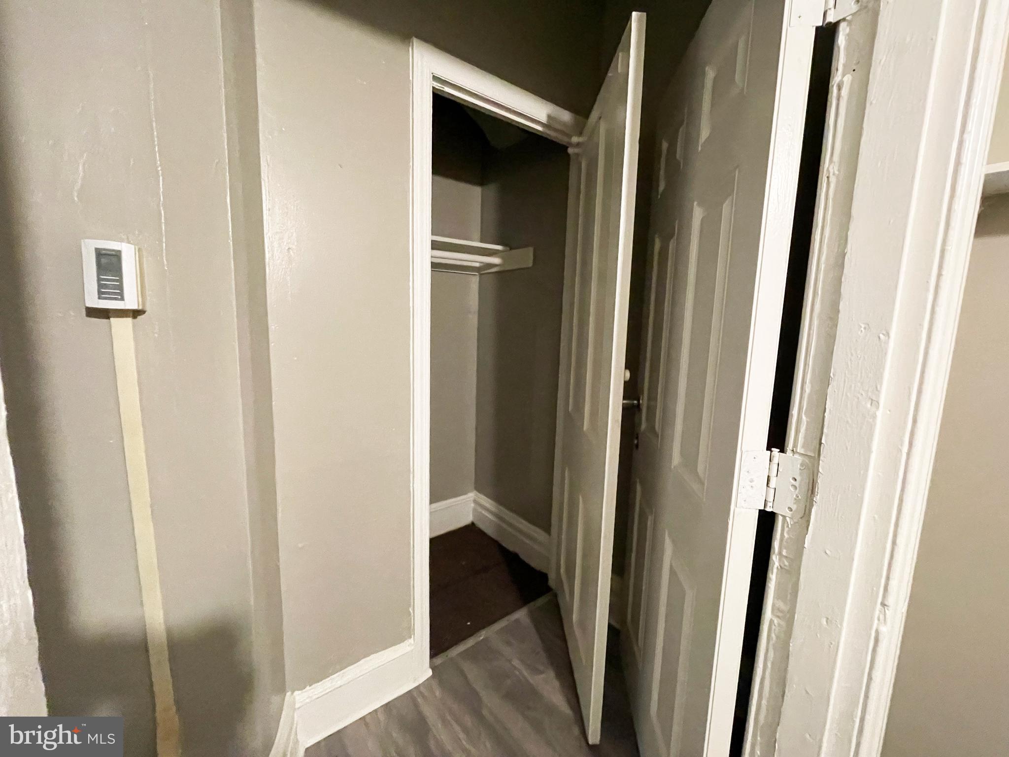 FRANKFORD - Residential Lease