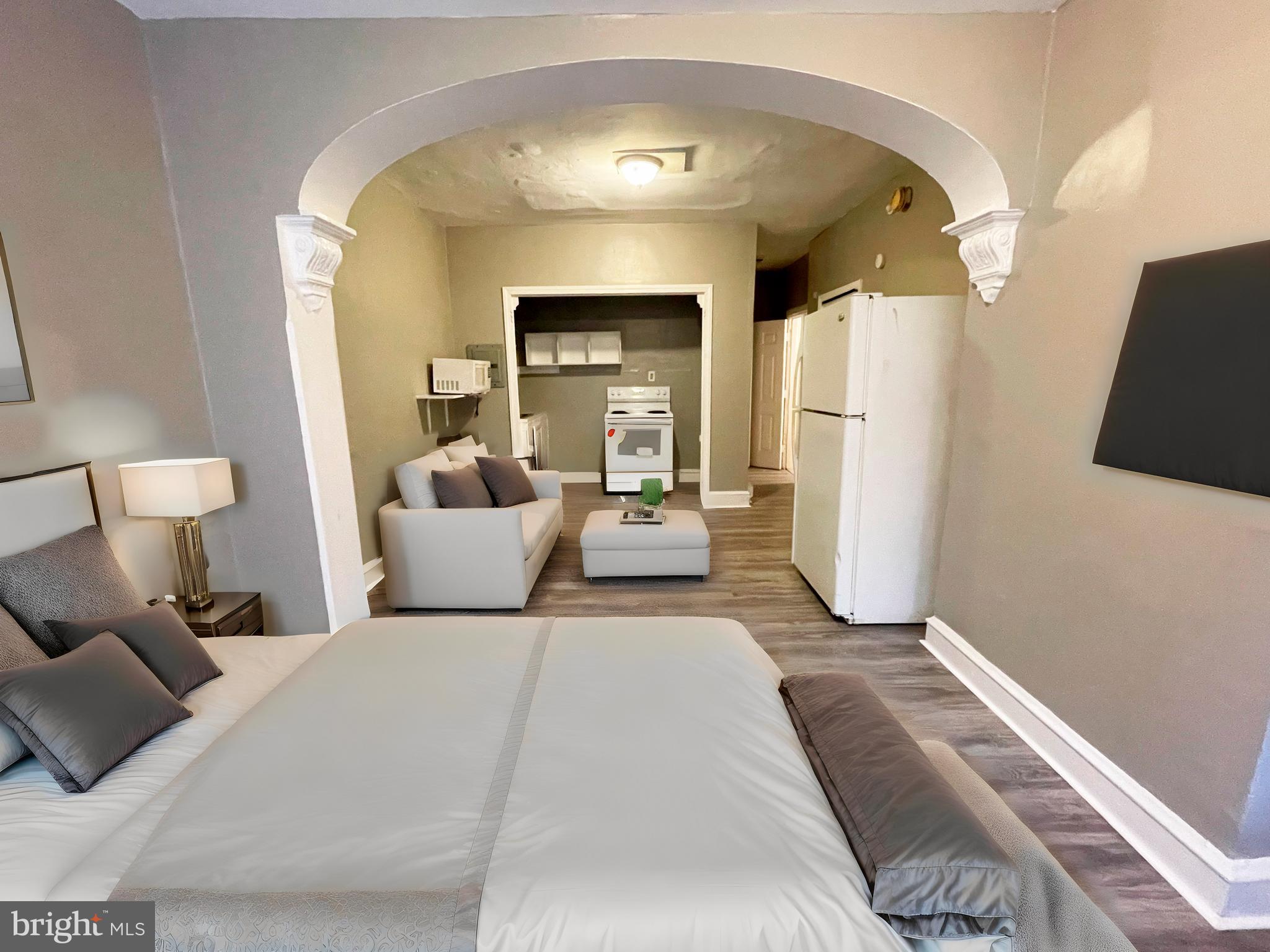 FRANKFORD - Residential Lease