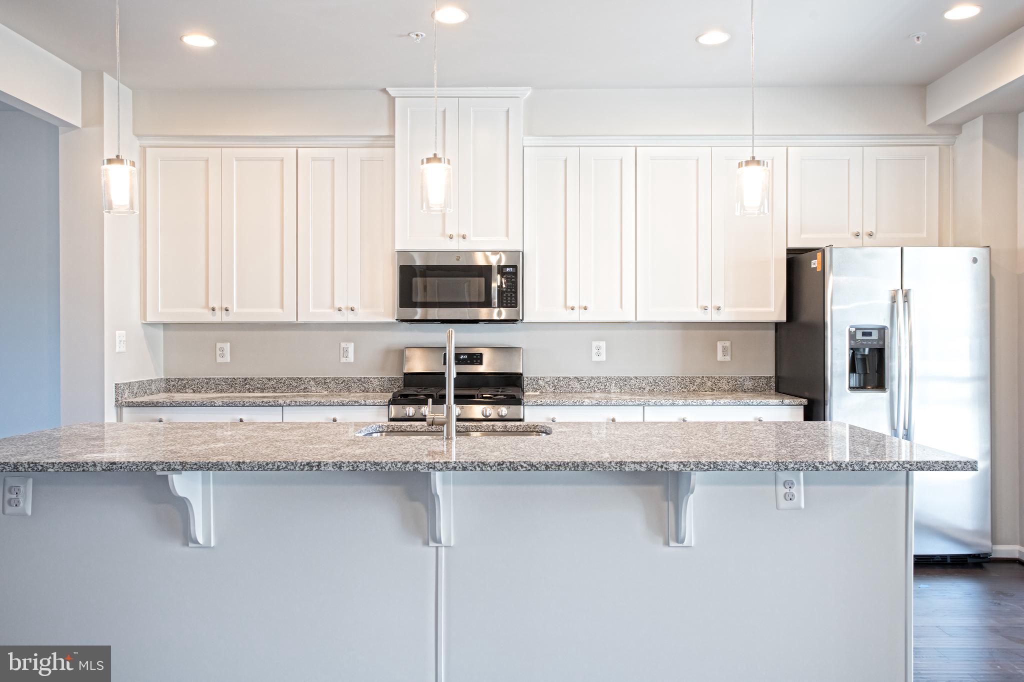 HASTINGS MARKETPLACE - Residential Lease