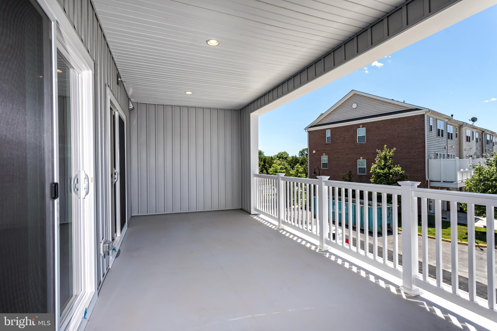 HASTINGS MARKETPLACE - Residential Lease