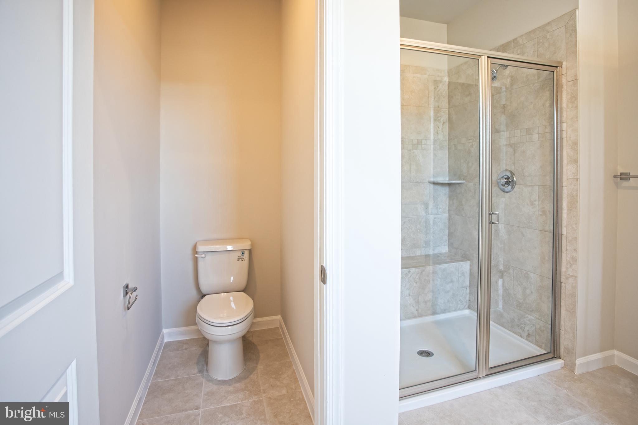 HASTINGS MARKETPLACE - Residential Lease