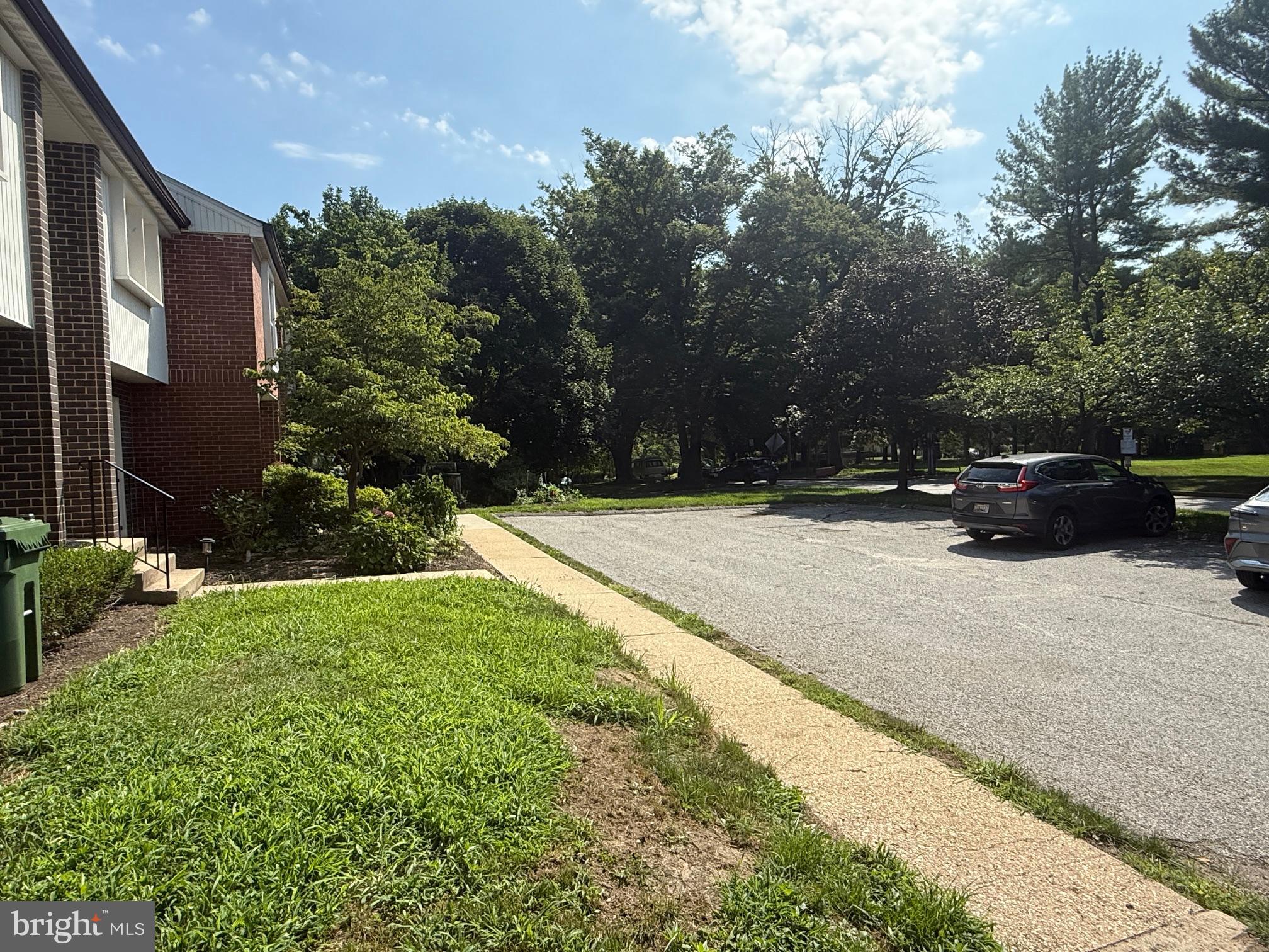 GREENBERRY WOODS - Residential Lease