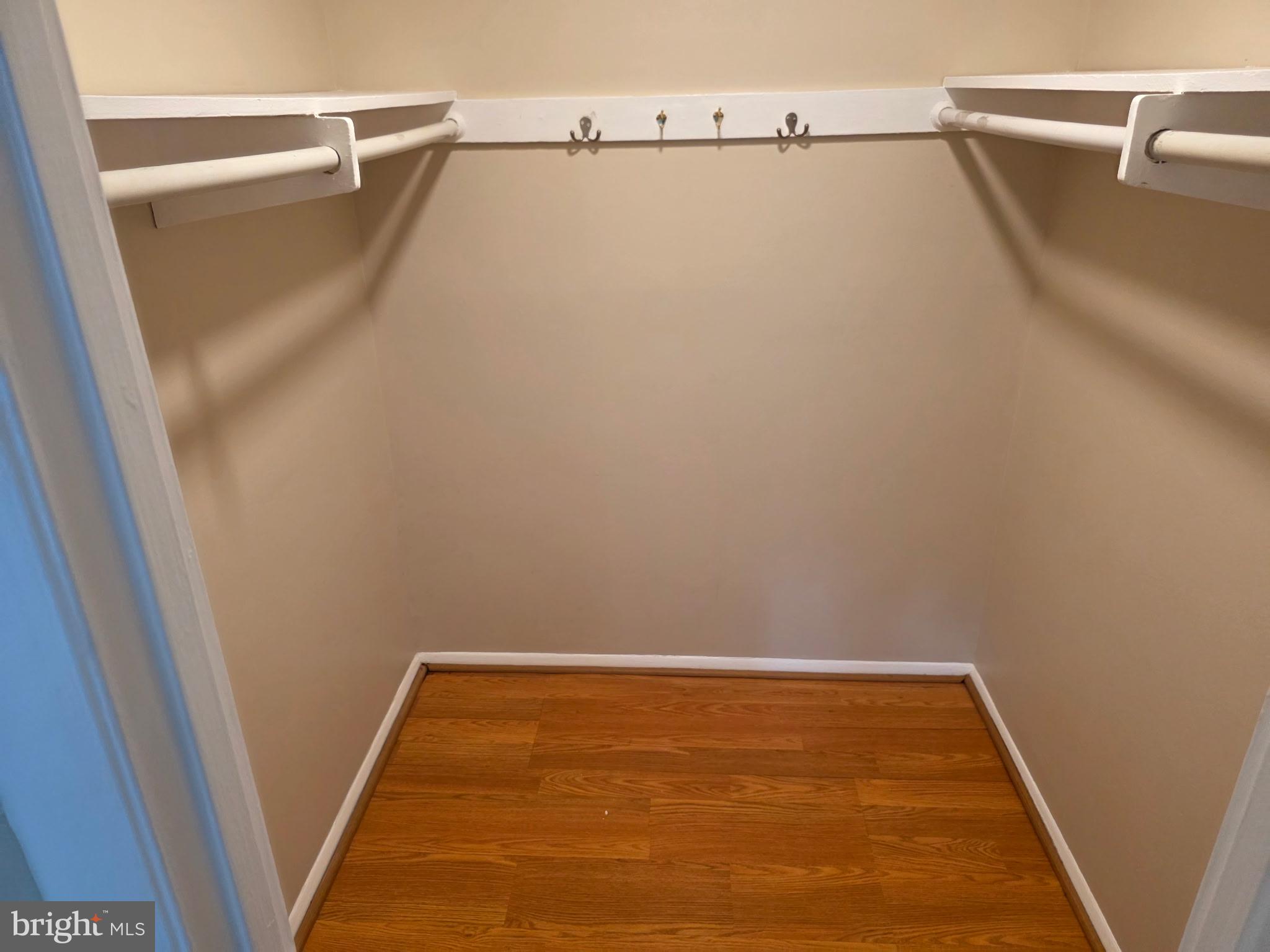 GREENBERRY WOODS - Residential Lease