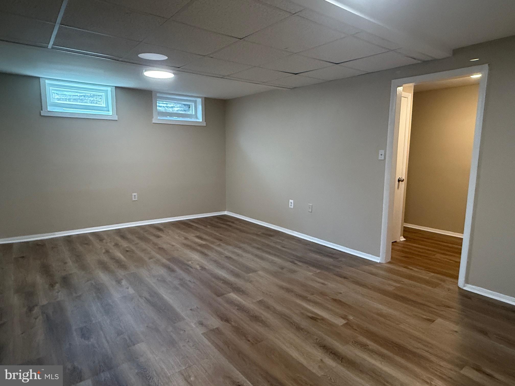 GREENBERRY WOODS - Residential Lease