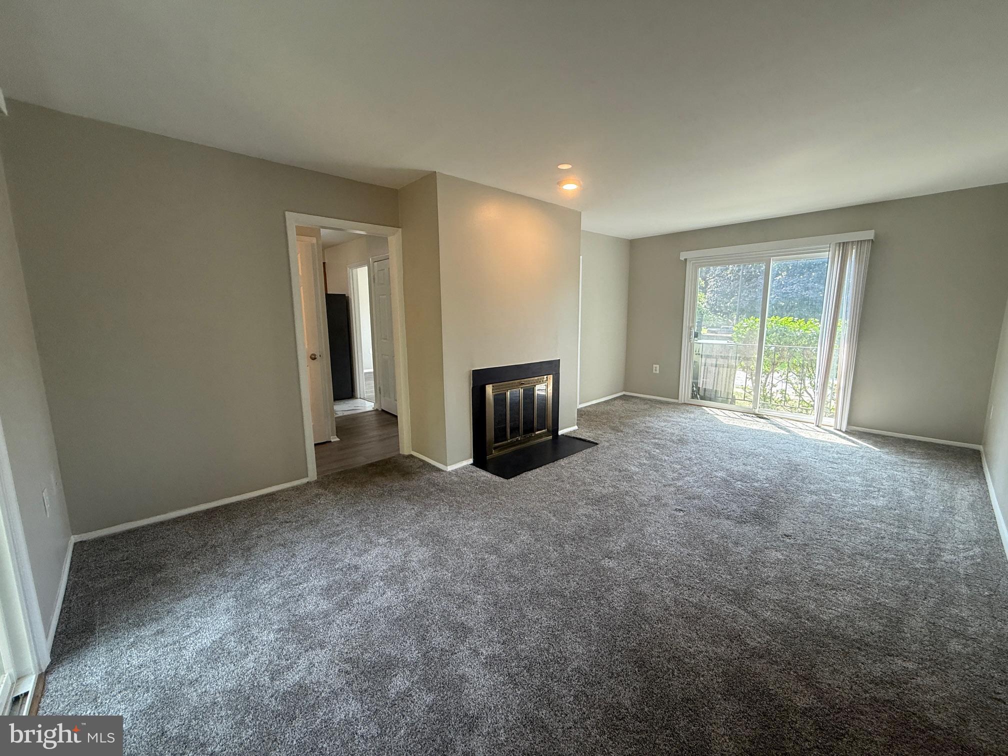 GREENBERRY WOODS - Residential Lease