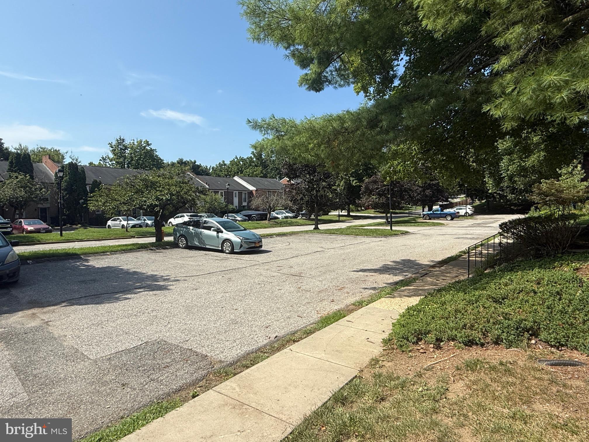 GREENBERRY WOODS - Residential Lease