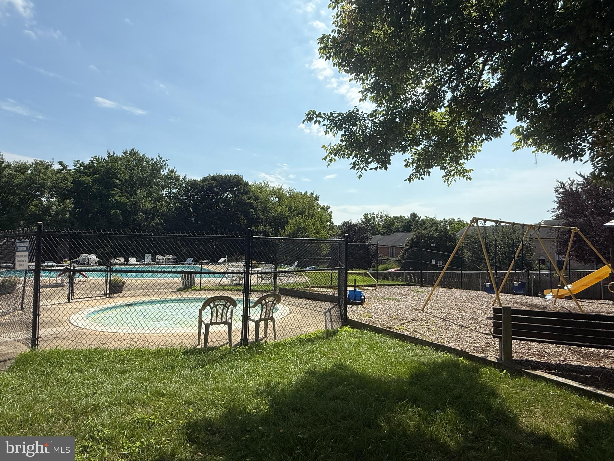 GREENBERRY WOODS - Residential Lease