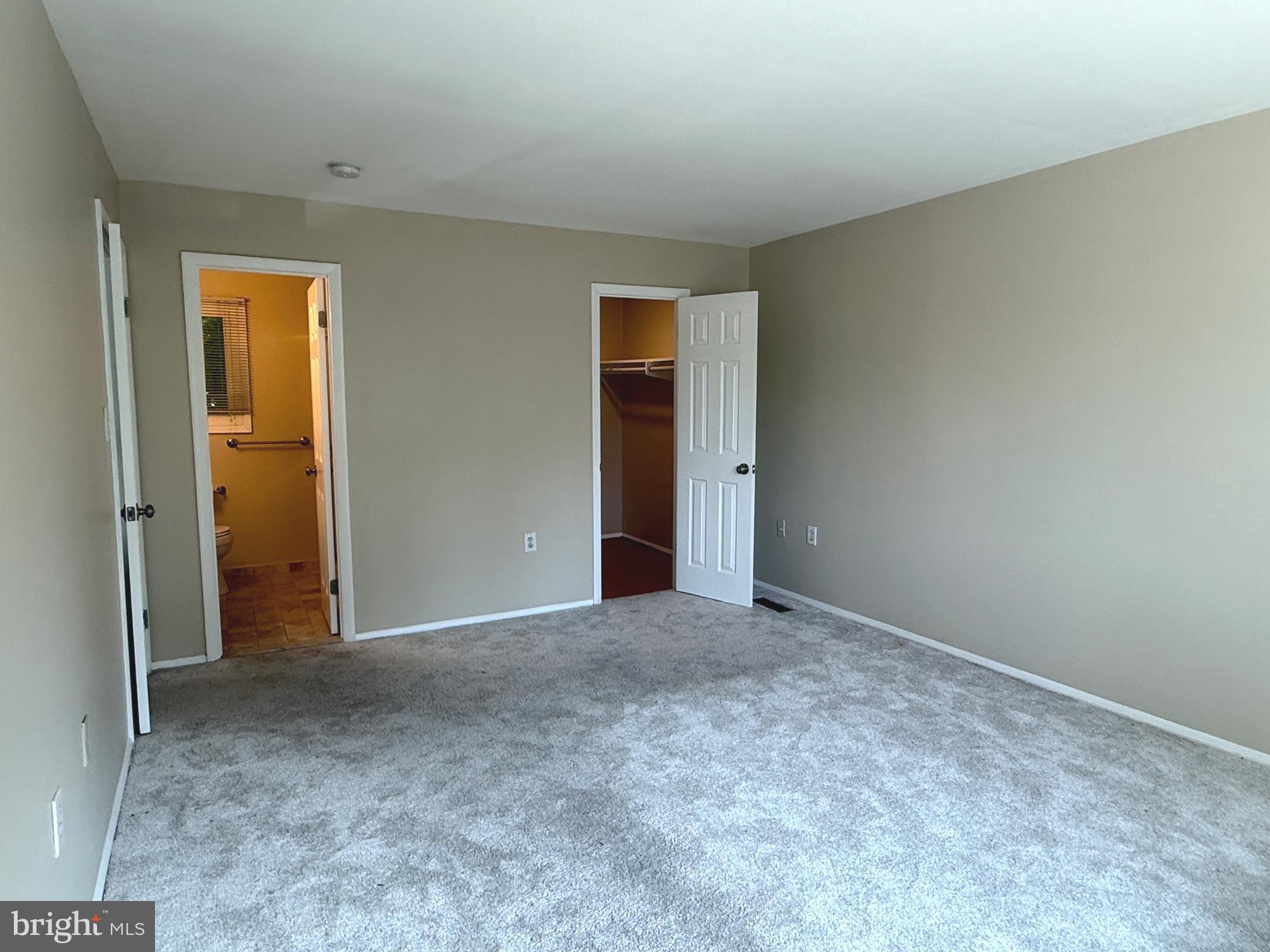 GREENBERRY WOODS - Residential Lease