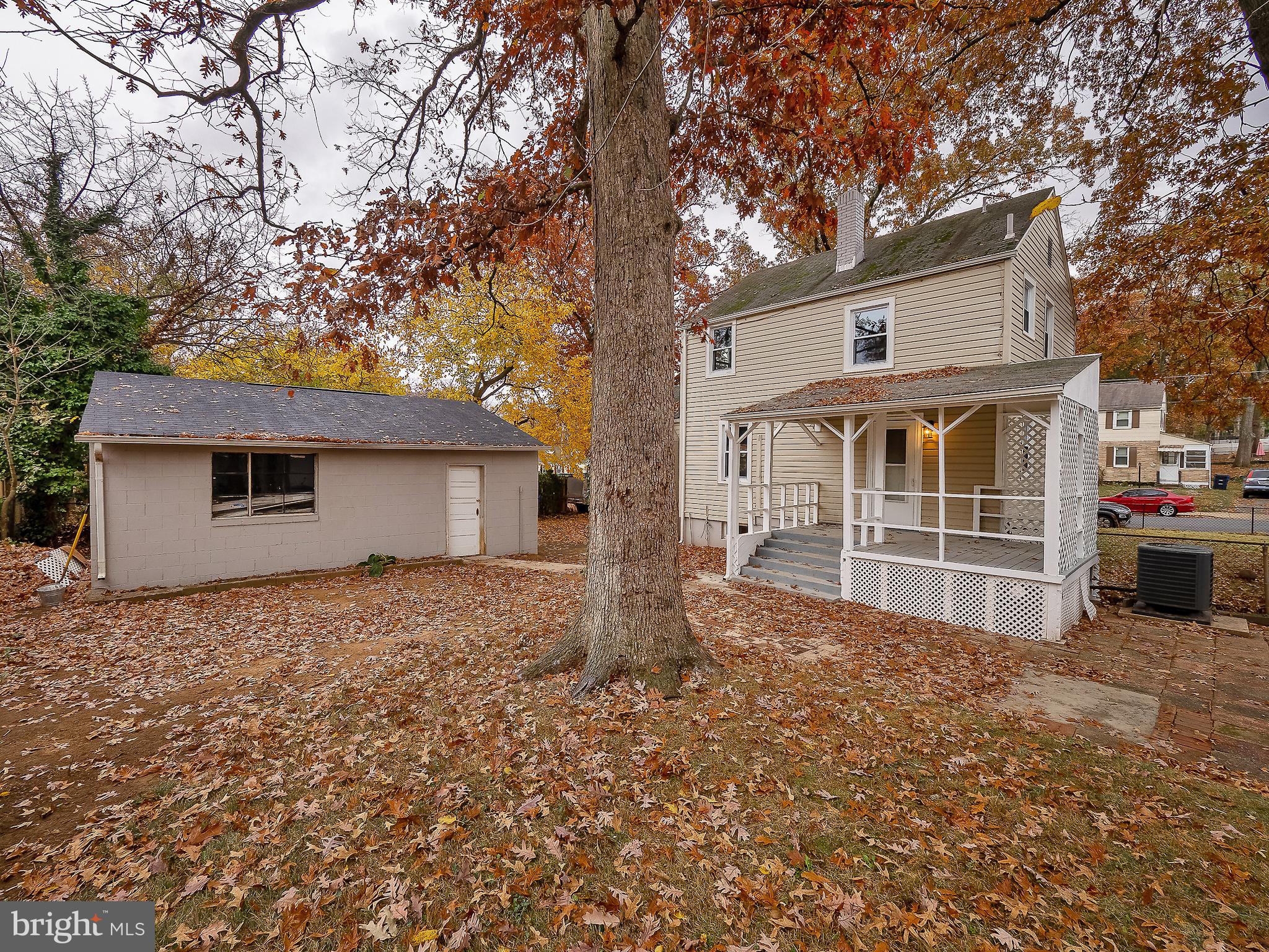 LANDOVER HILLS - Residential