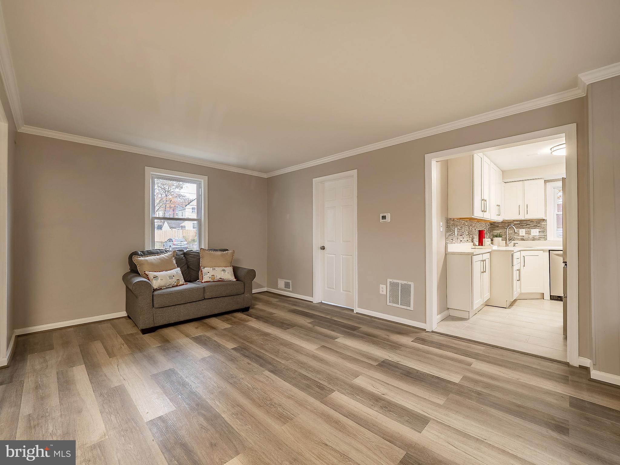 LANDOVER HILLS - Residential