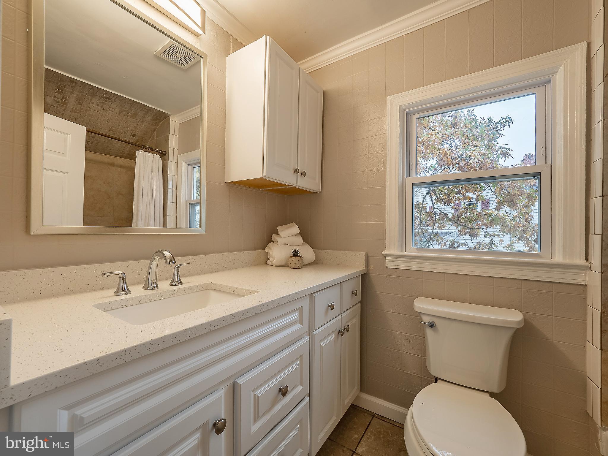 LANDOVER HILLS - Residential