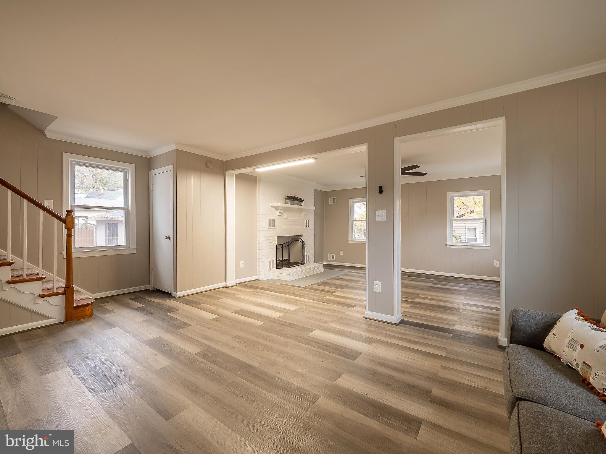 LANDOVER HILLS - Residential