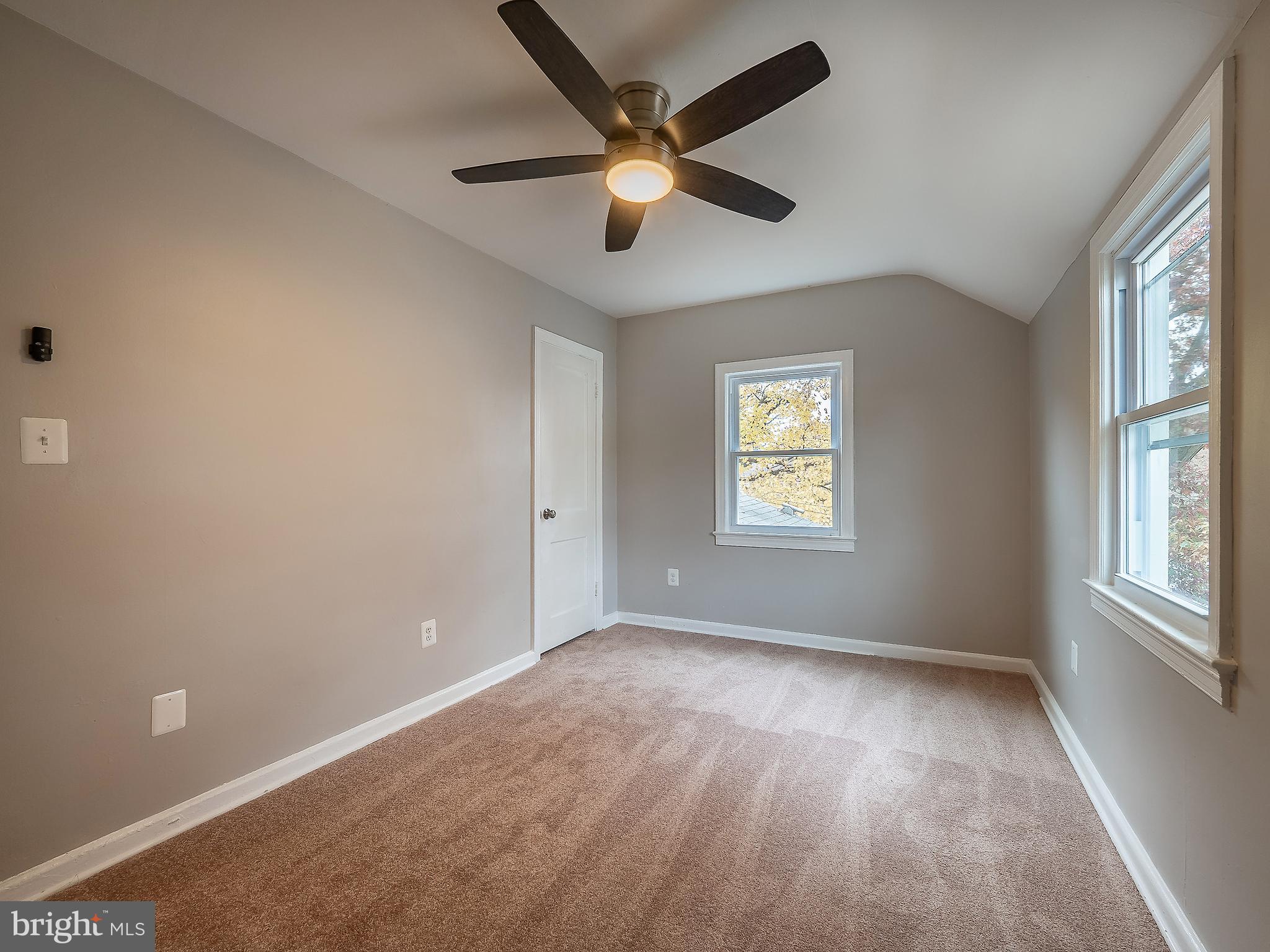 LANDOVER HILLS - Residential