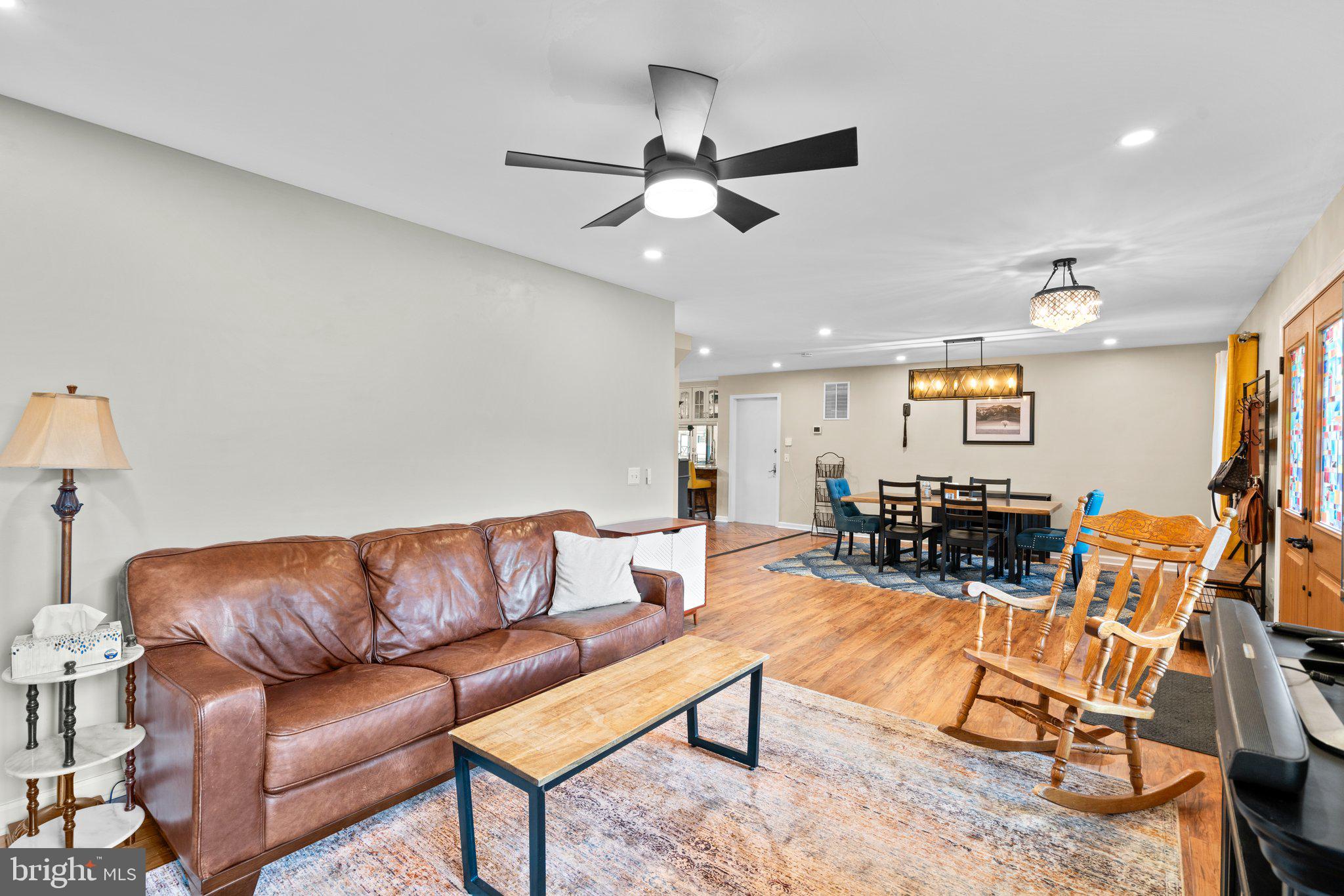 HOMELANDS - Residential