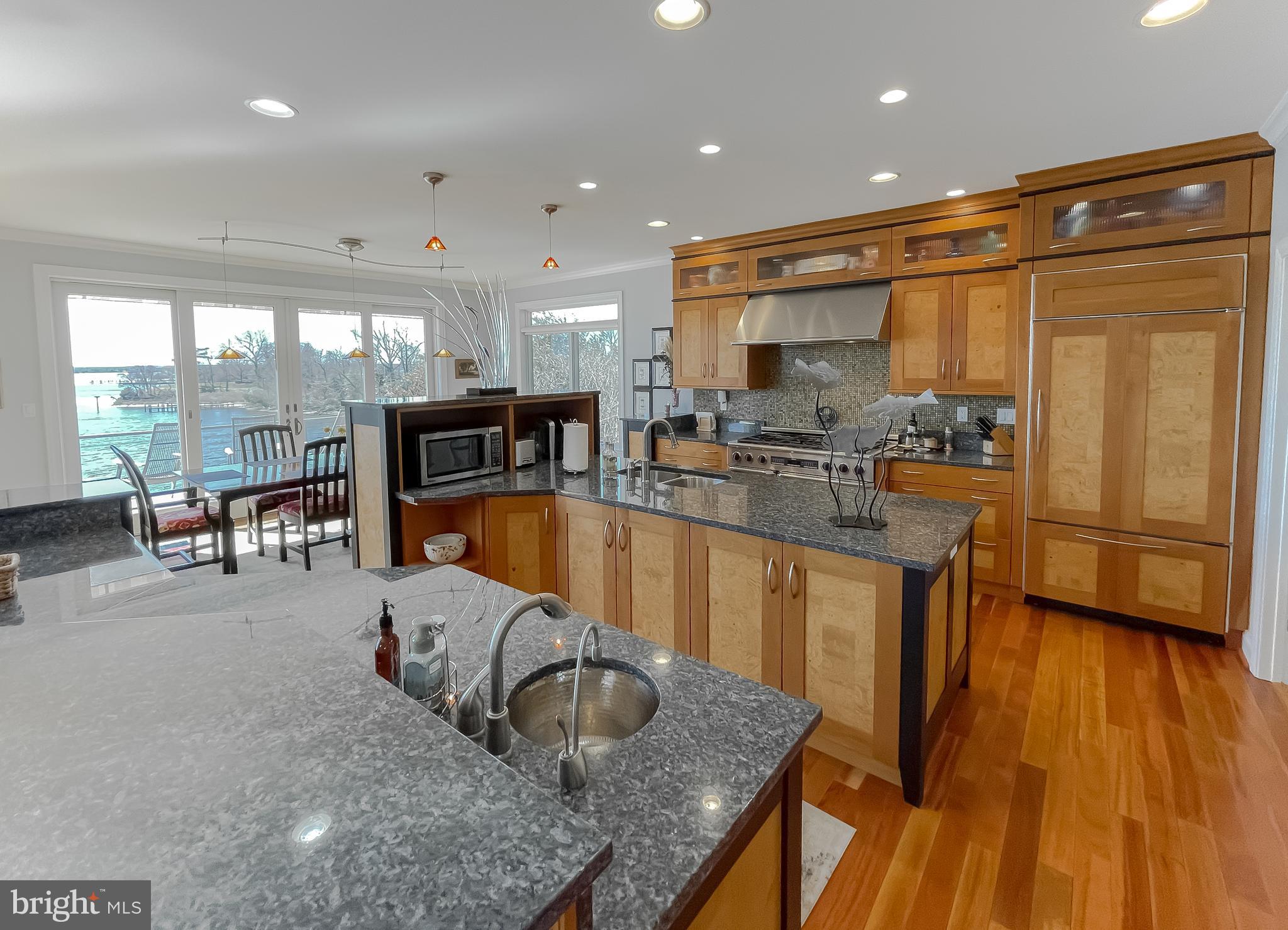 PRESTON POINT - Residential