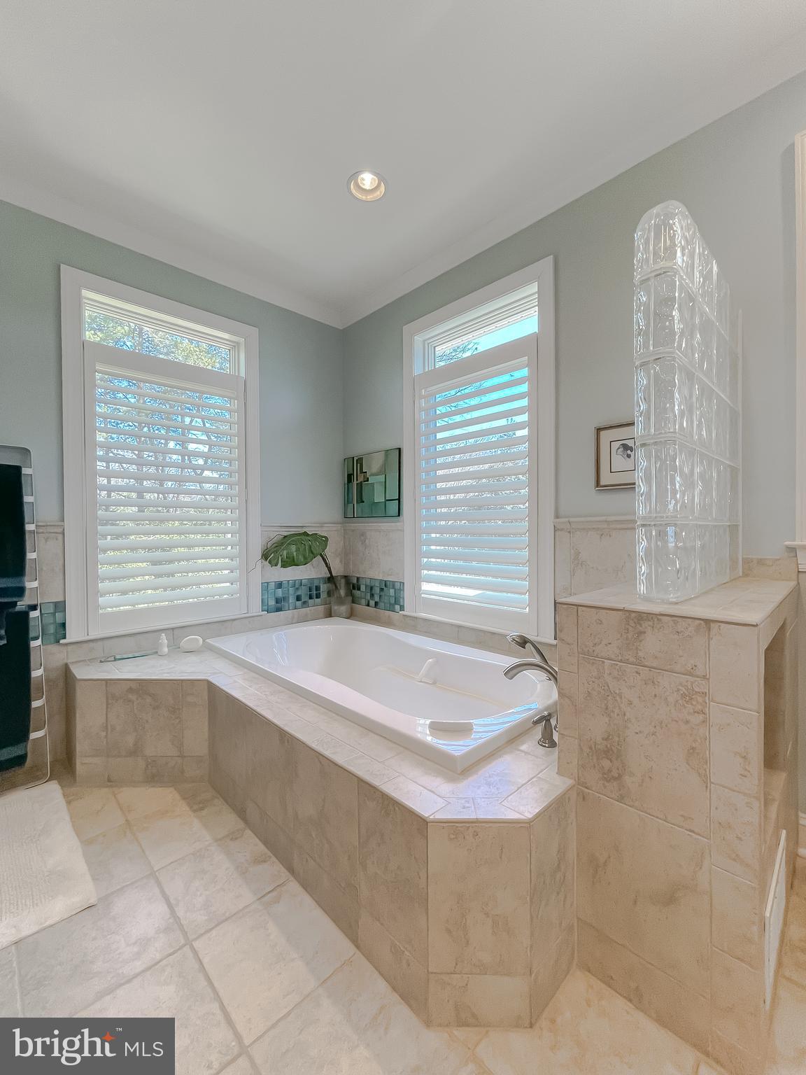 PRESTON POINT - Residential