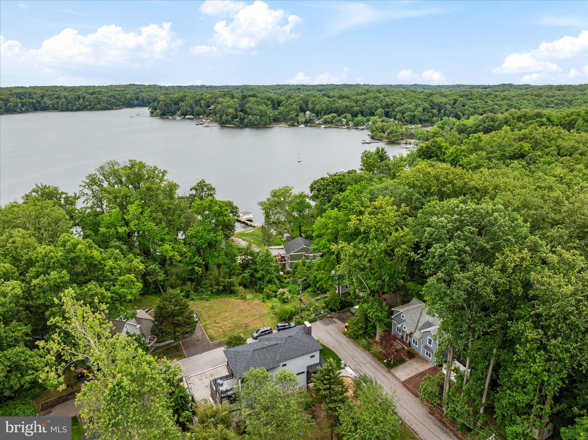 HERALD HARBOR - Residential