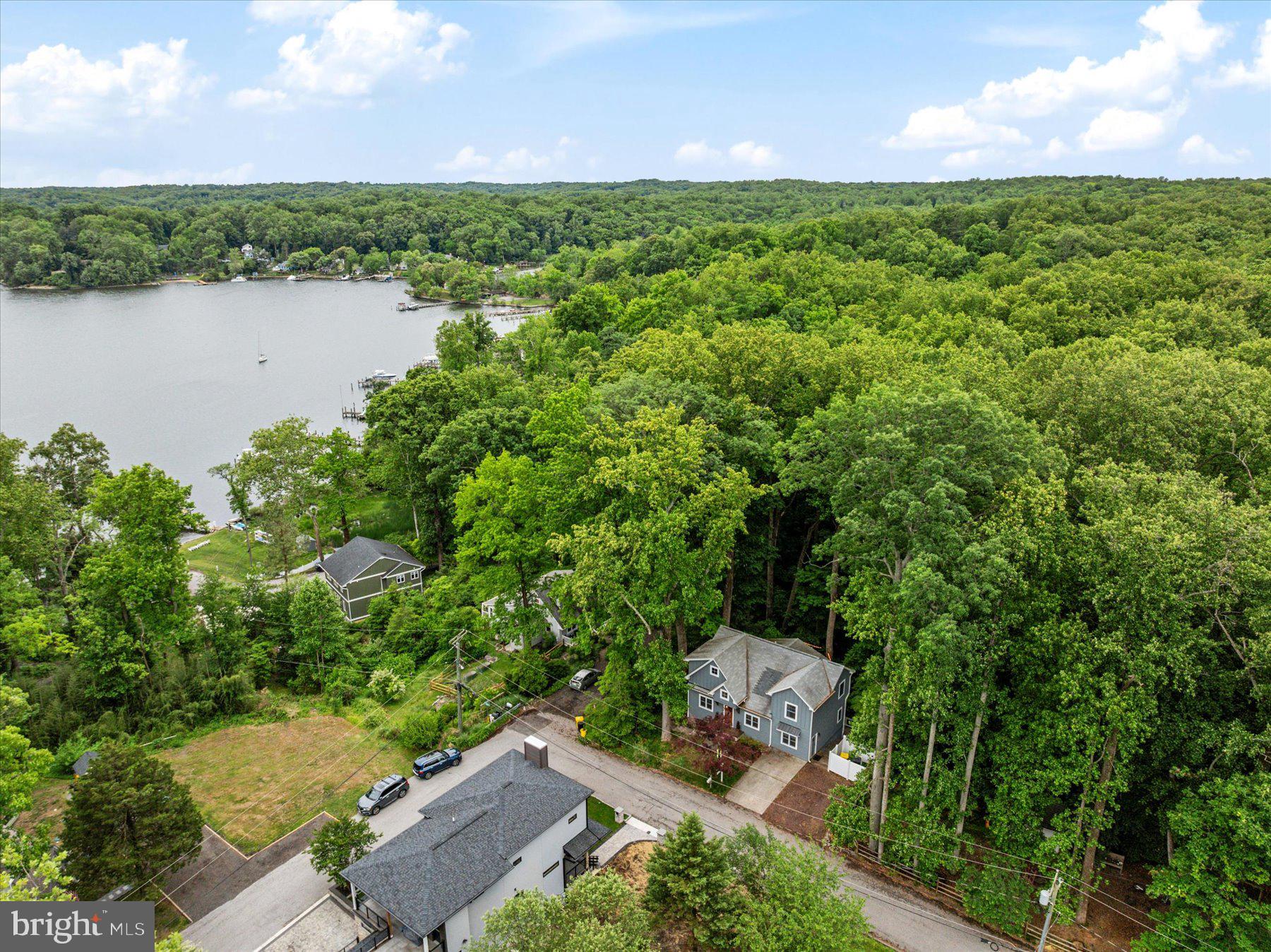 HERALD HARBOR - Residential