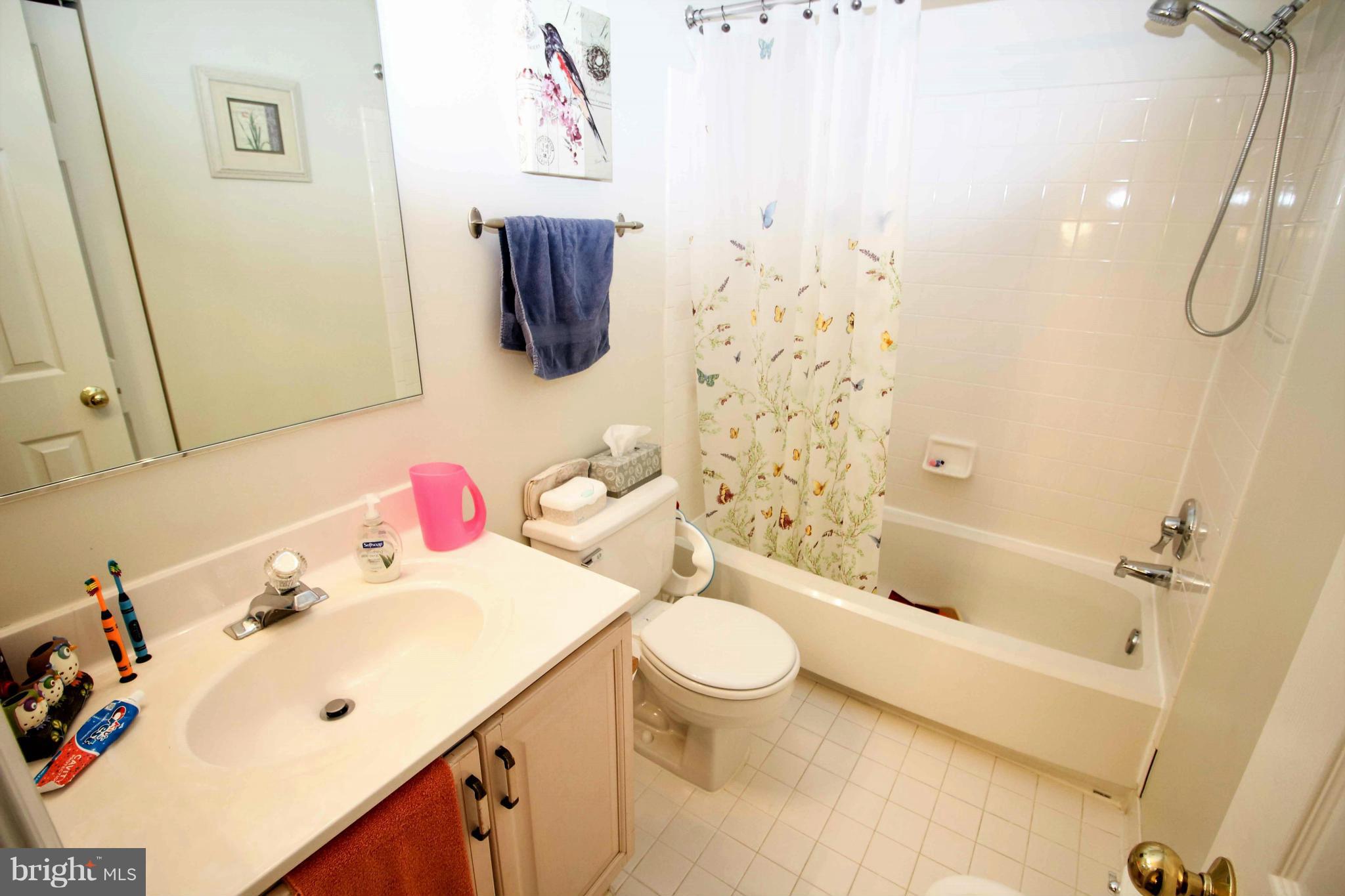 KINGSTOWNE - Residential