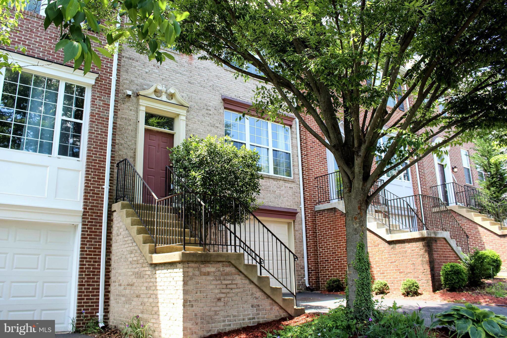 KINGSTOWNE - Residential