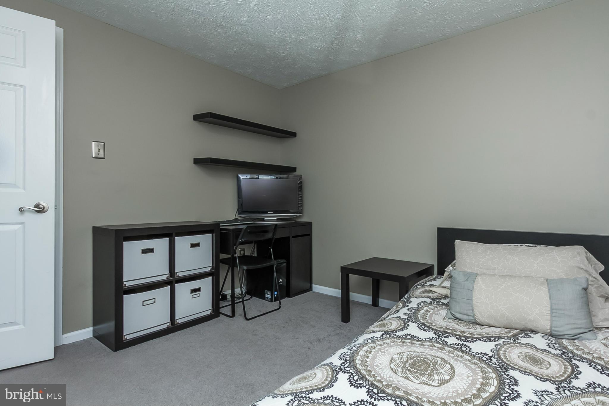 GREENSPRING EAST - Residential